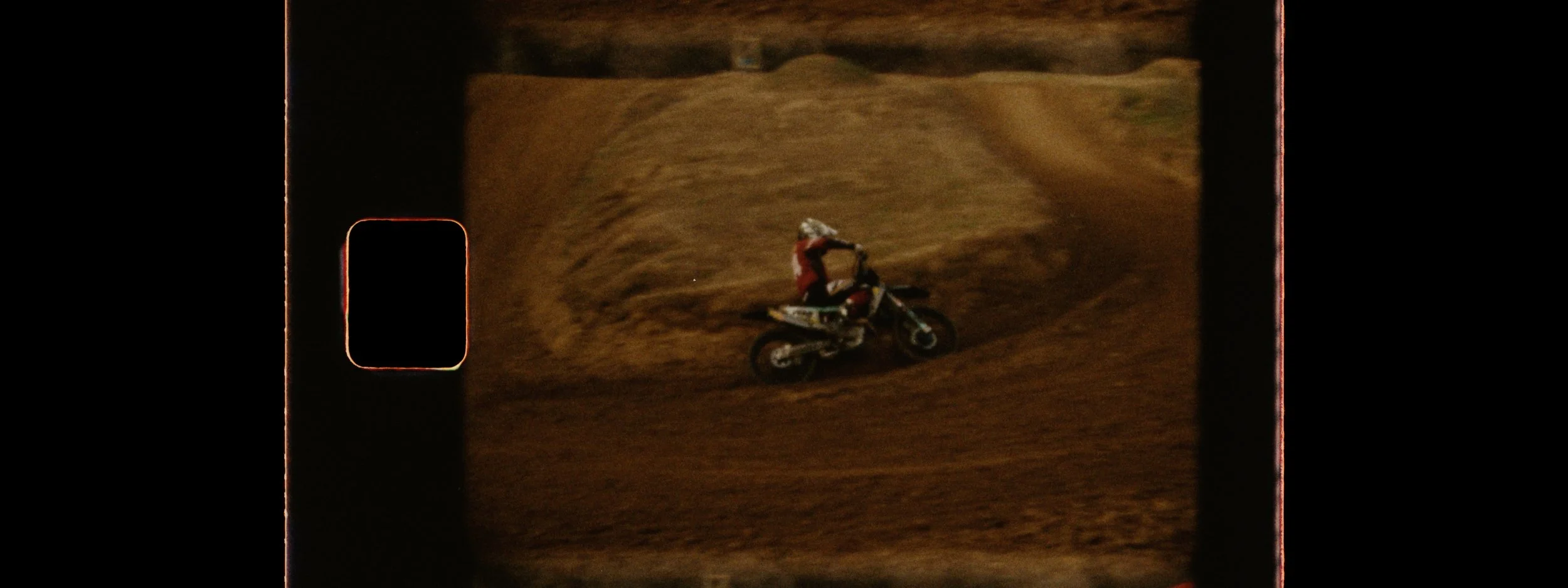 FRAMES.00_23_24_23.Still032.jpg