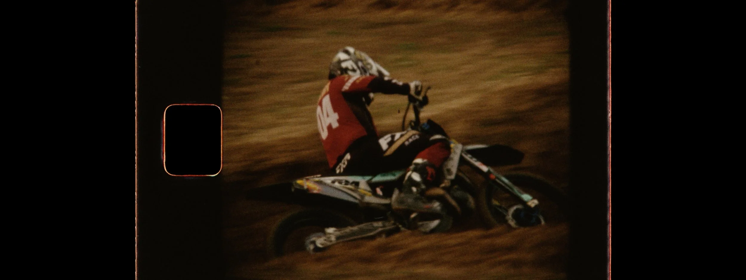 FRAMES.00_23_41_08.Still030.jpg
