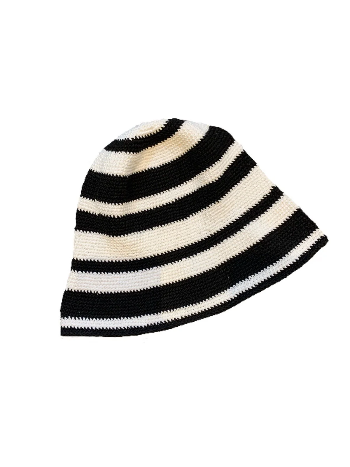 Bucket Hat ~ Black & White