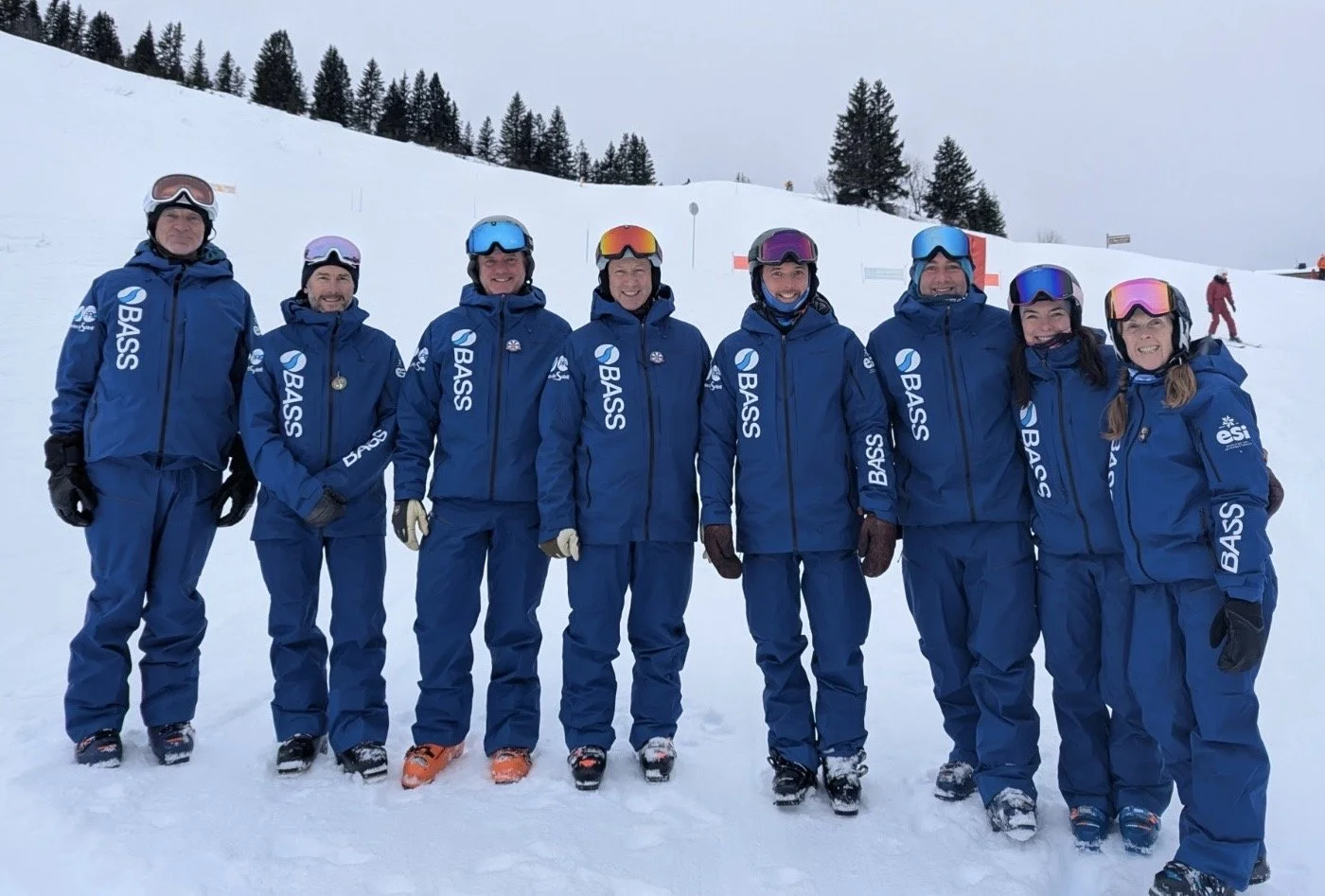 bass team of expert teachers ready to greet you on the slopes of morzine, les gets and avoriaz
