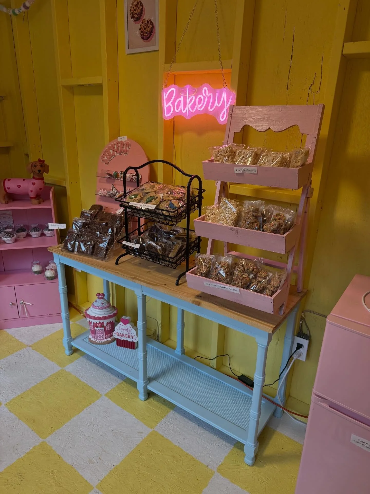 The bakery is open and I still have plenty of goodies left. Stop by until 7! 10332 spring run rd.