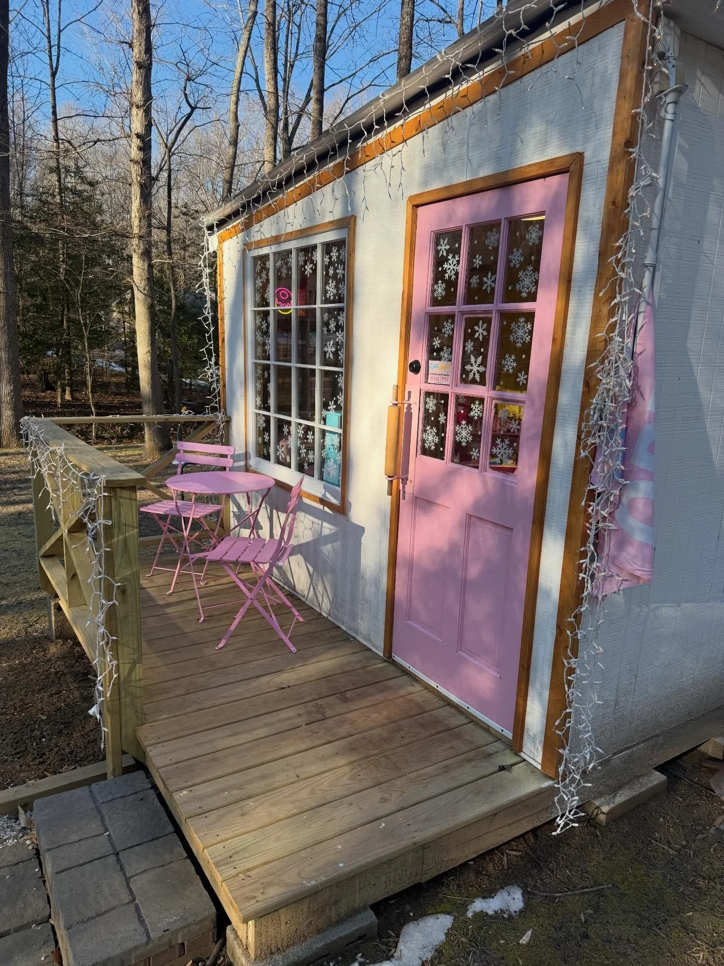 It&rsquo;s only 9:30 and the bakery has been BUSY!!! Come by for some valentine treats!