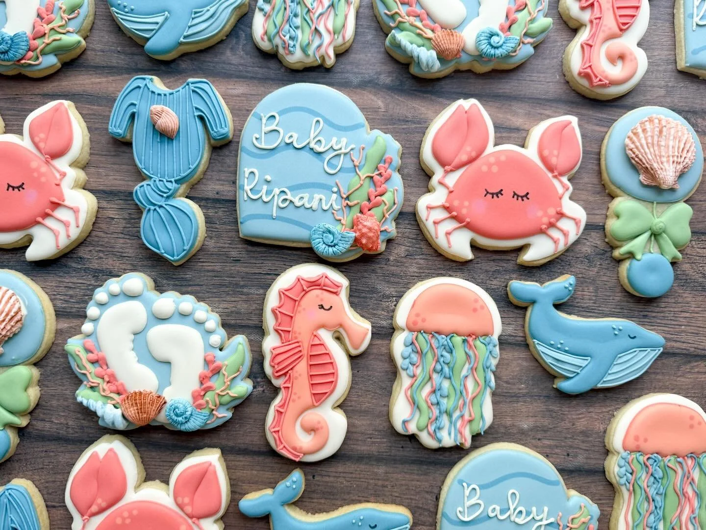 I loved creating this adorable baby shower set!! 🌊🫧🐬🪼🪸🐚