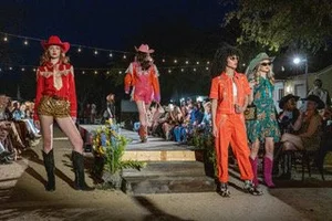 RSC SHOW PRODUCTIONS