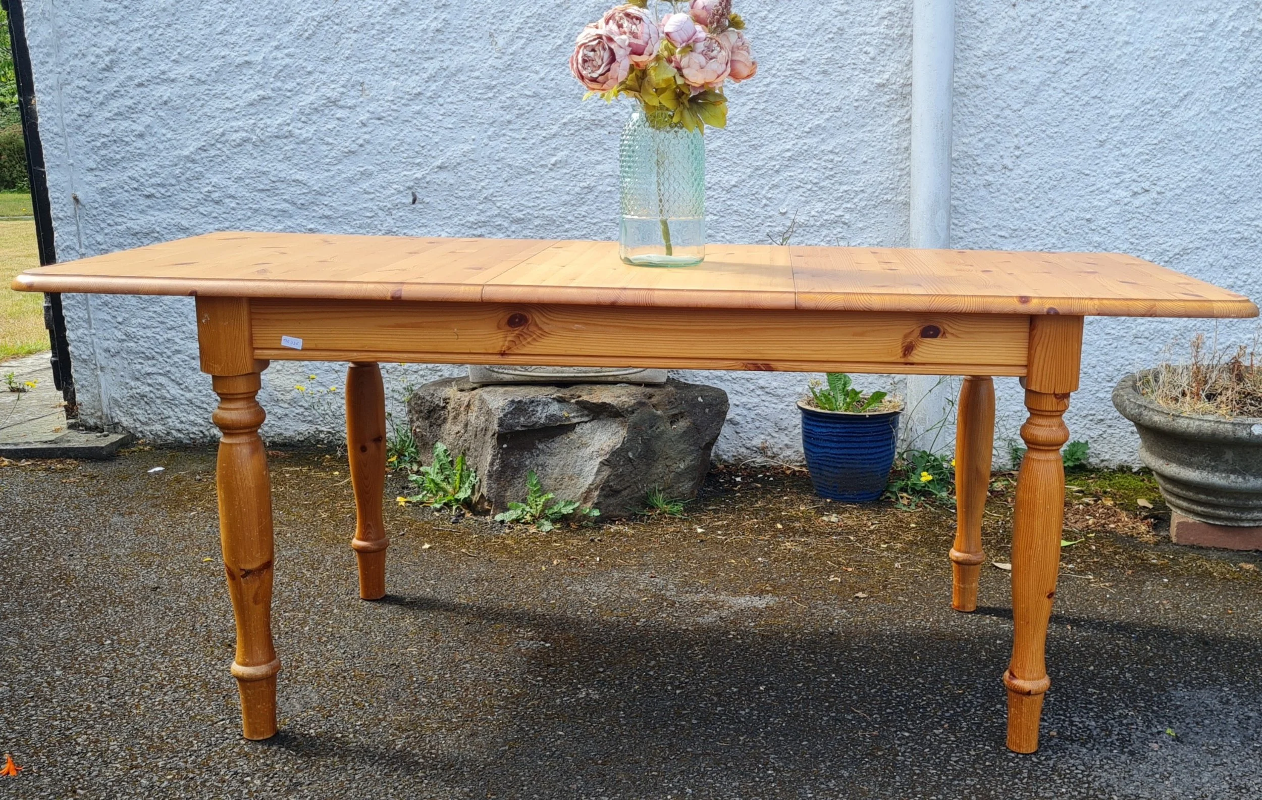 processed_Pine extendable farmhouse table(1).jpg