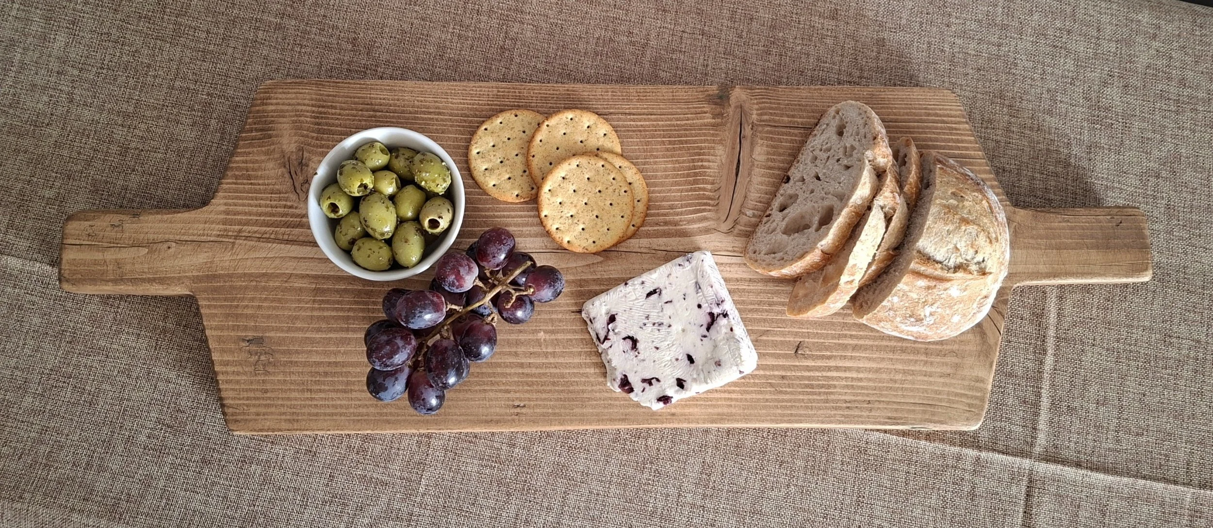 50 cm wooden sharing platter