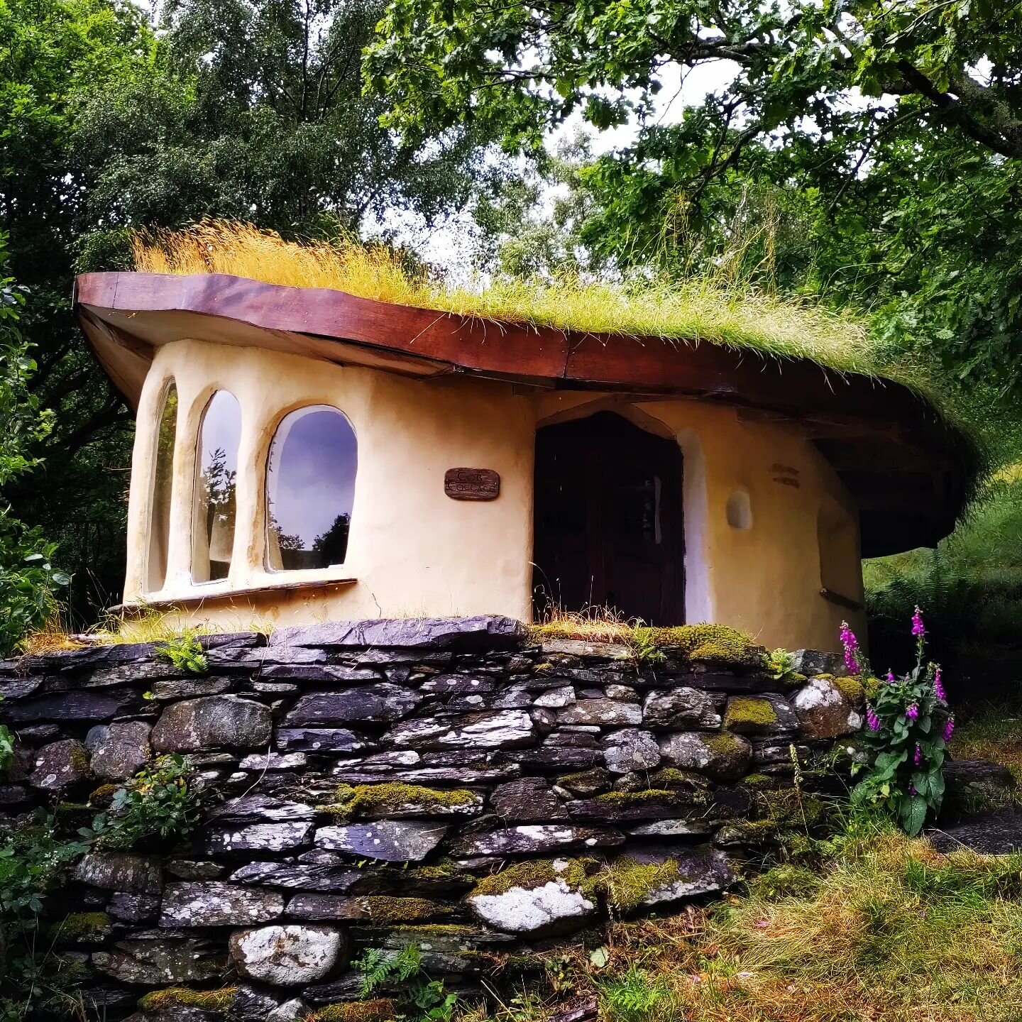 Just back from retreat at  #caemabon 
#wales #hobbithouse #naturalhealing