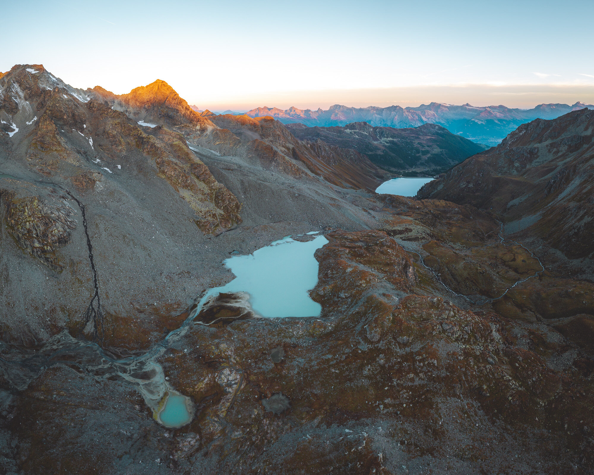 Lac du Grand Desert - Valais.jpg