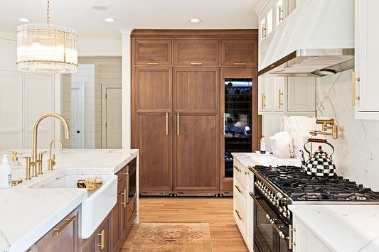 Amazing work by one of the best remodeling contractors in Columbus! Taylor Lykins hit this one out of the park!!
@taylorlykinshomes @newhavencabinetry @thecabshop