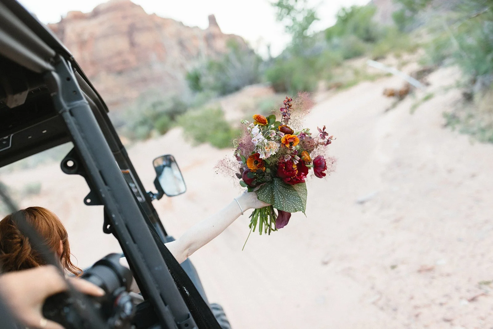 jessie zach chic moab wedding red earth venue-584_websize.jpg