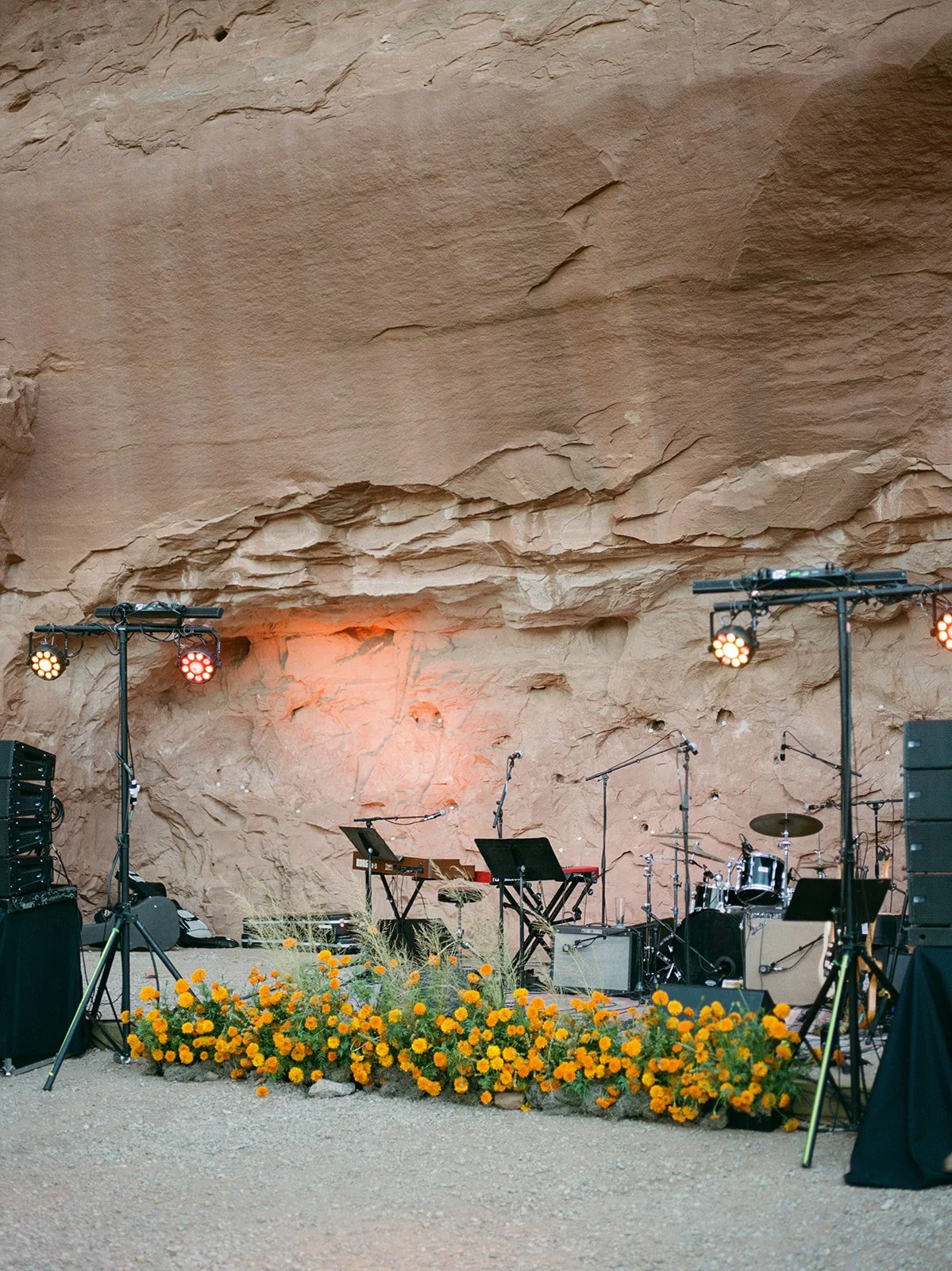 Bonnie Dave ULUM Moab Wedding Film-131_websize.jpg