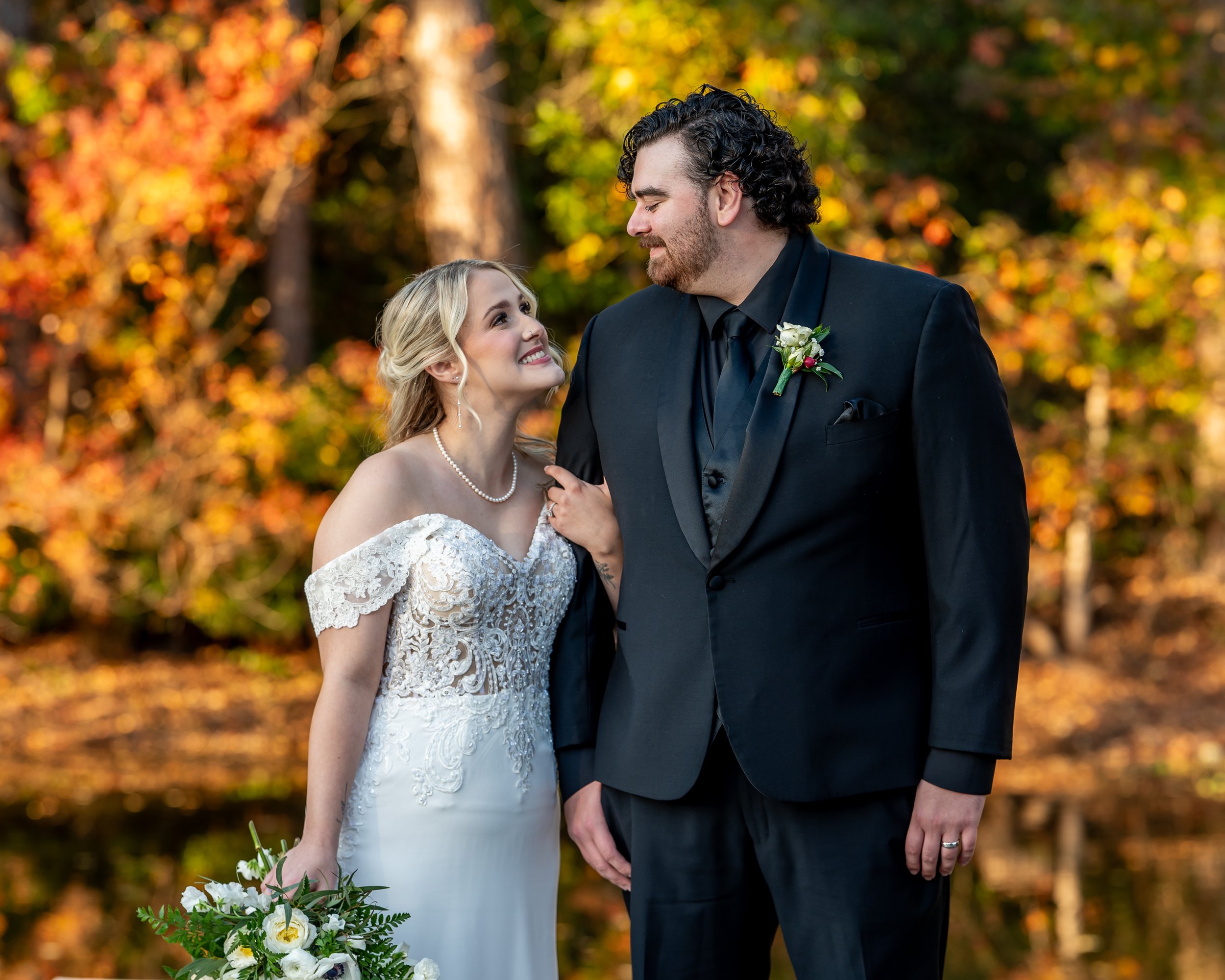 🍂 Fall Weddings in Houston, TX: Why October &amp; November Are the Perfect Time to Say “I Do”