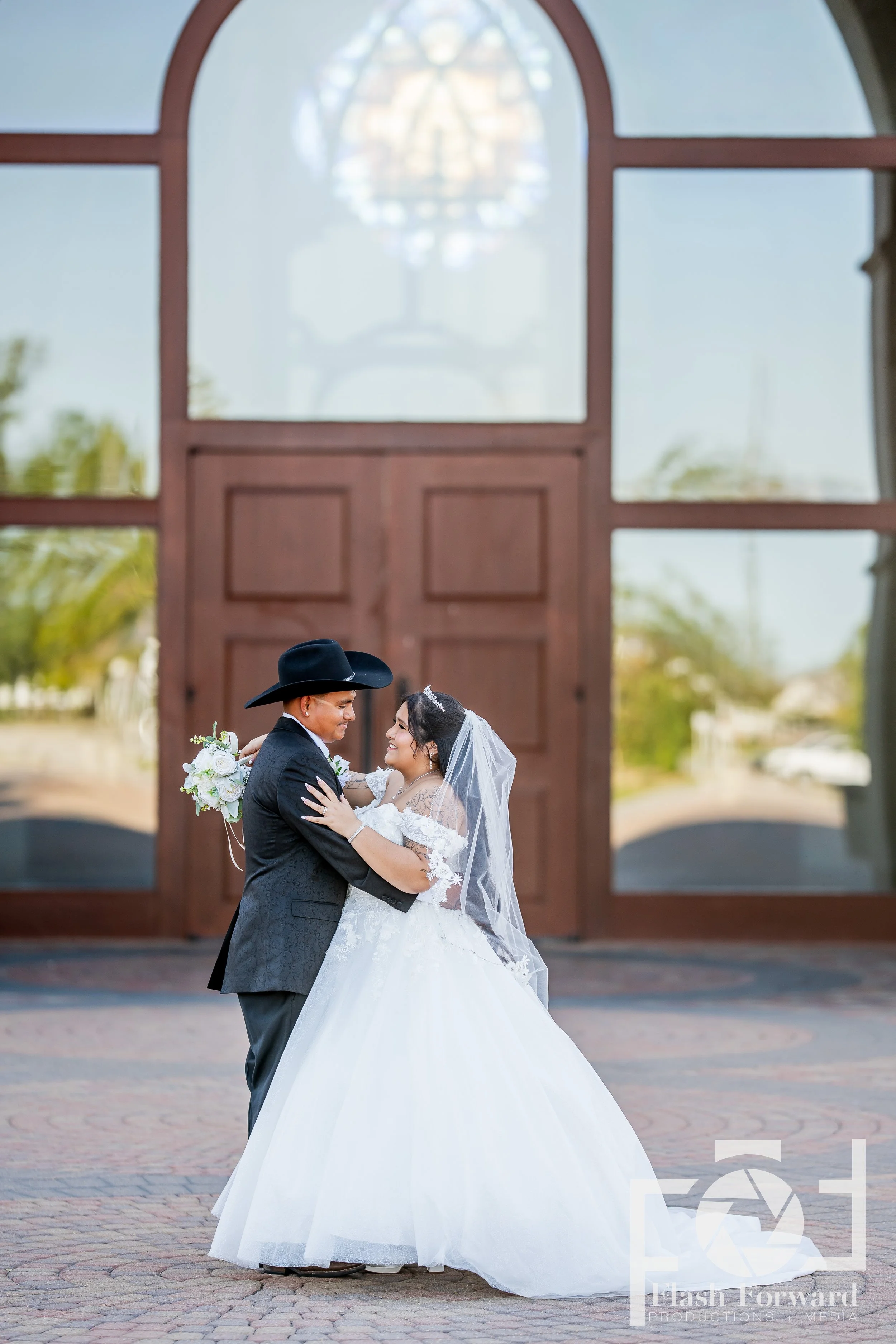 10.10.25 Alyzae + Anthony