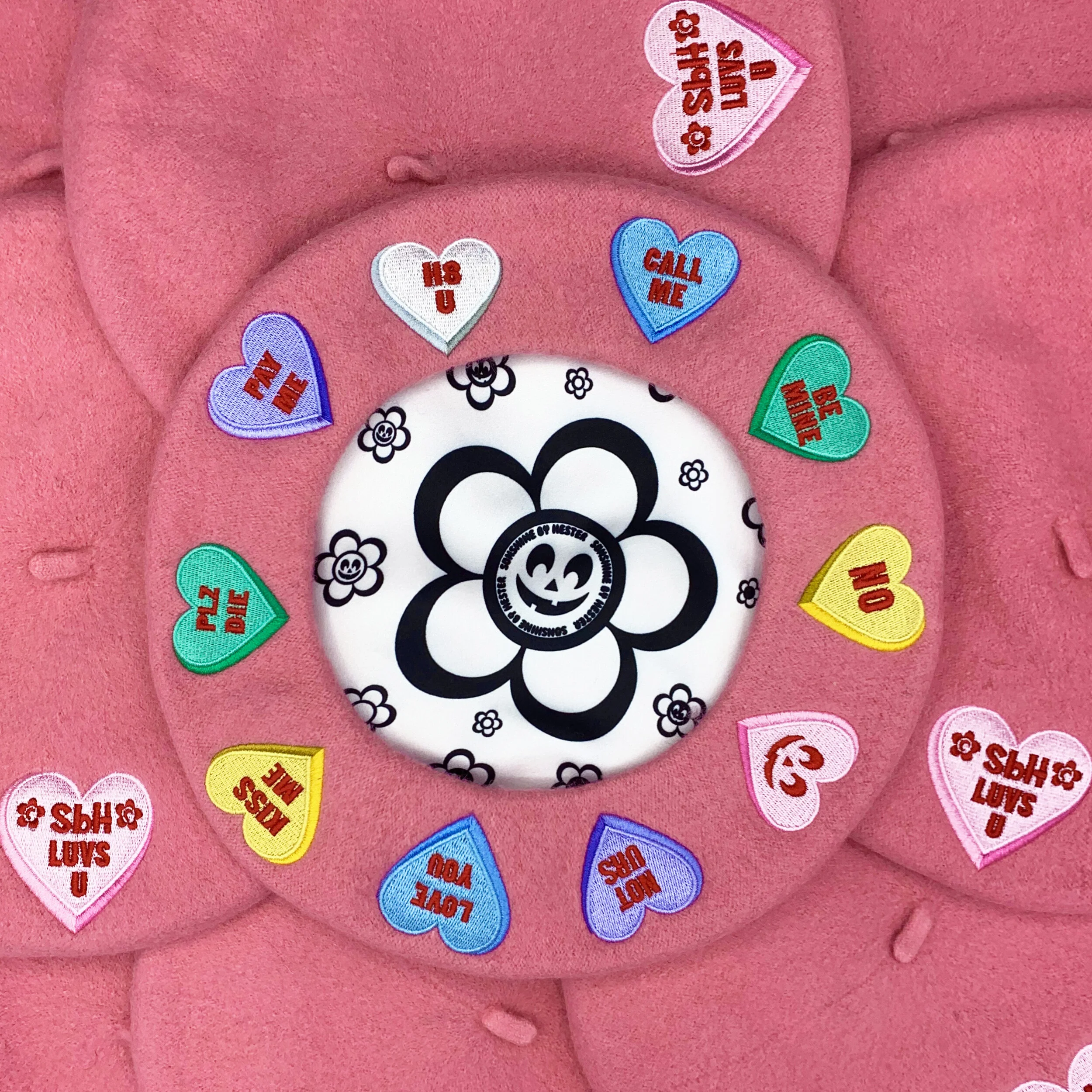 CANDY HEARTS BERET