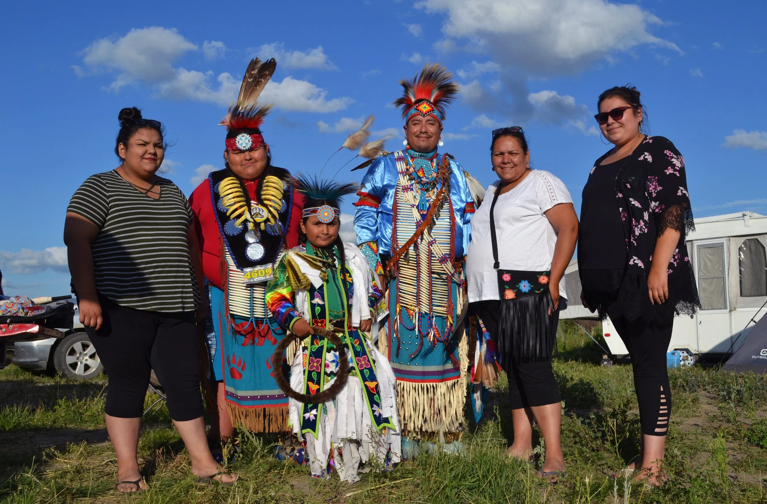 A Modern Family on the Pow Wow Trail 