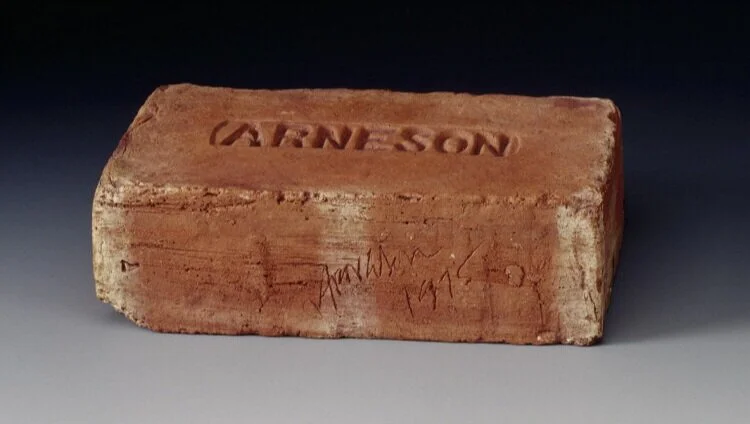 Robert Arneson, Brick, 1975, terracotta, National Portrait Gallery, Smithsonian Institution; the Ruth Bowman and Harry Kahn Twentieth-Century American Self-Portrait Collection