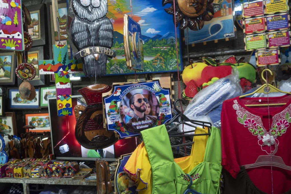  President N.Bukele gifts for sale in a downtown market 