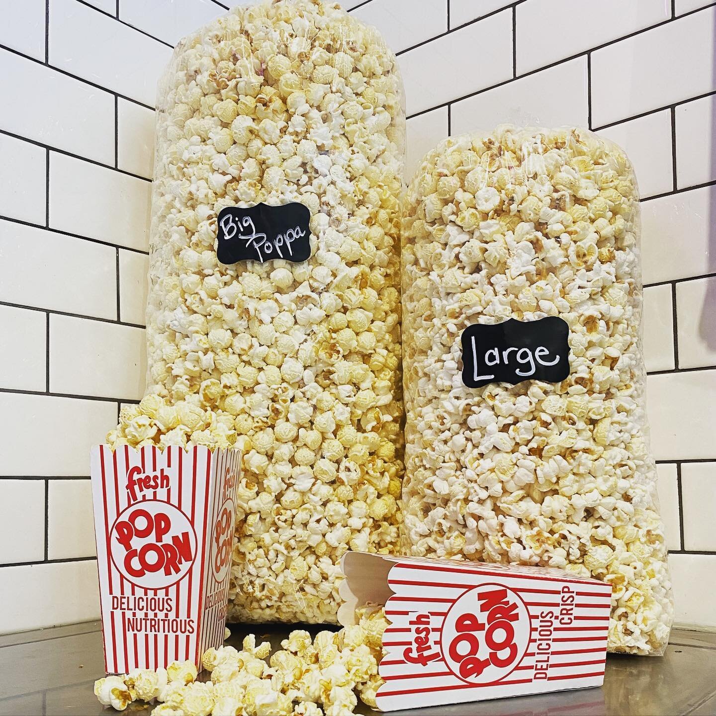 Get the fireworks started!!🎆 This weekend, large &amp; big poppa sized bags are on sale! 

Large (42 cups) $19.95!
Big Poppa (110 cups) $29.95!

Call ahead to place your order! 
651-207-4225

#remixdelights #popcorn #tonsofpopcorn #weekendvibes #sha
