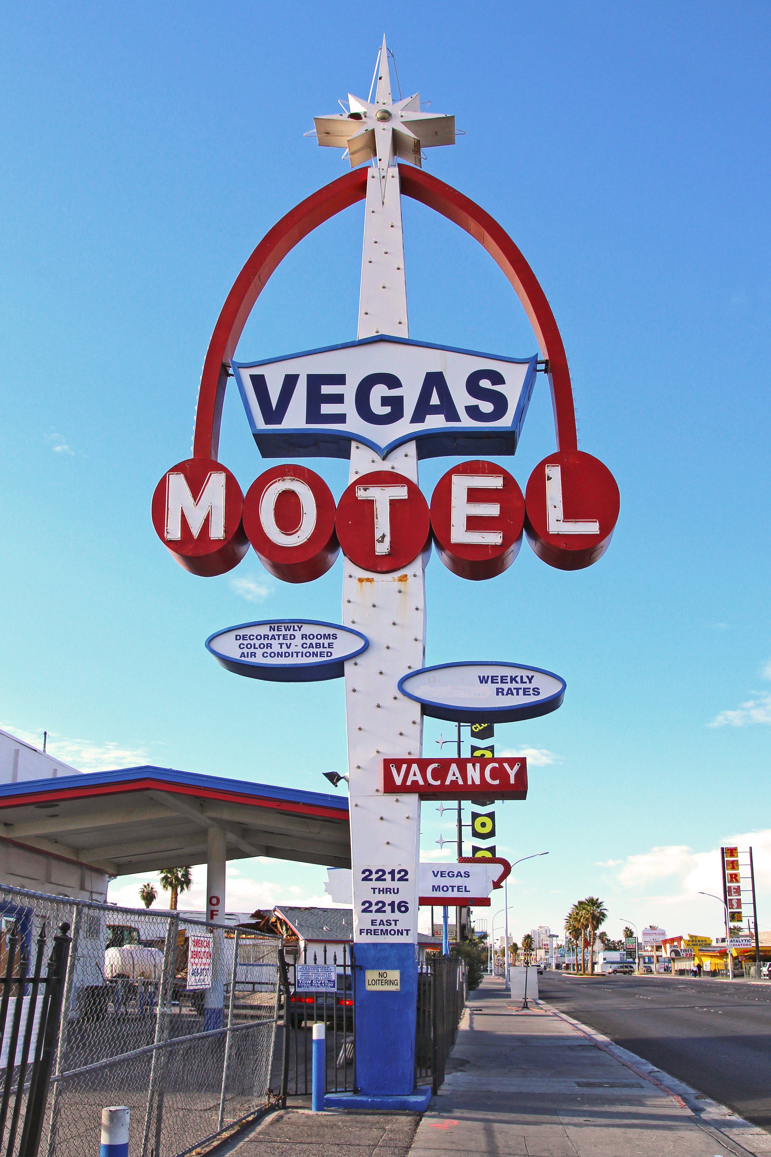 VEGAS_MOTEL_LV_2015_EXPO.jpg