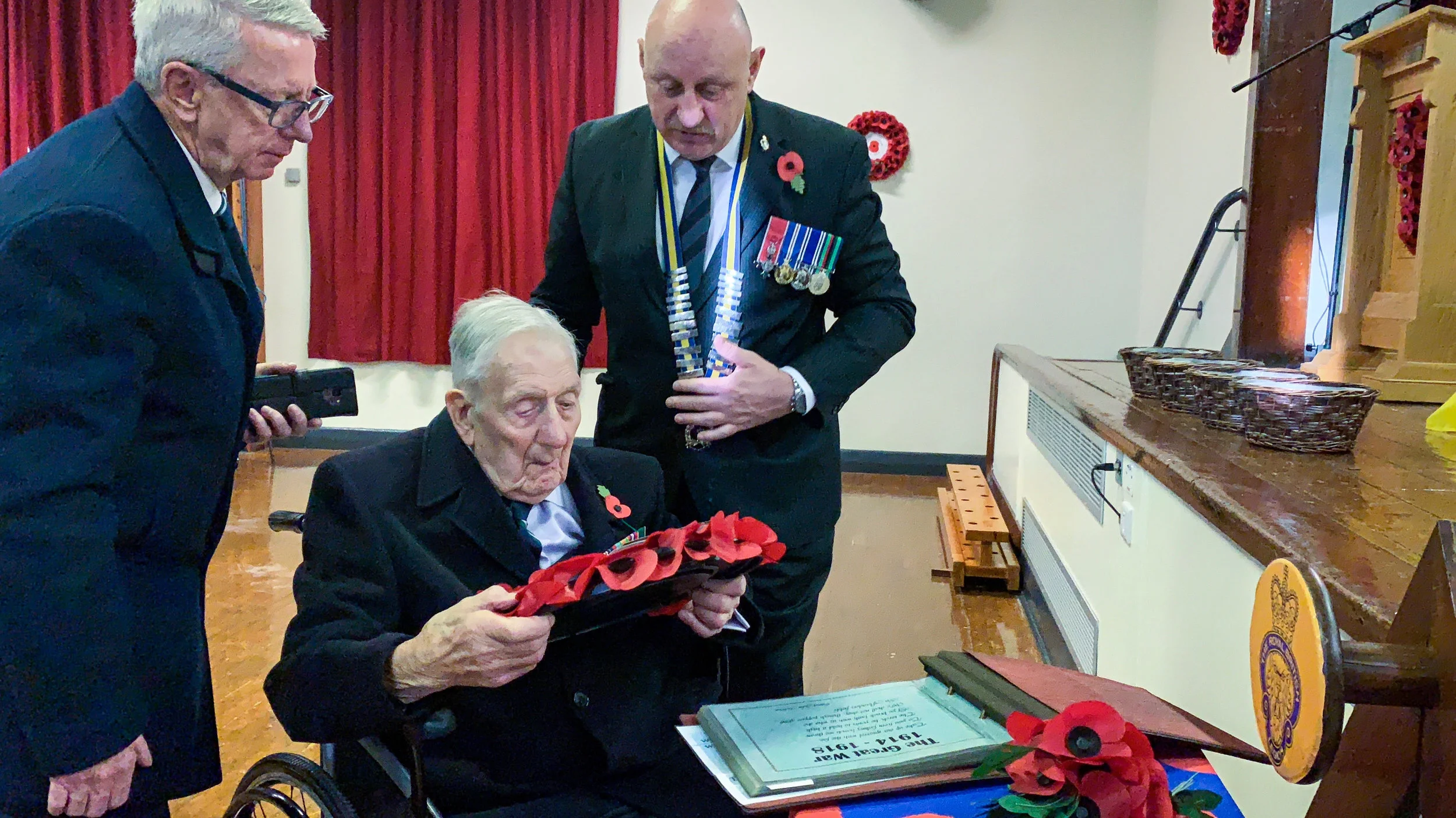 100 Year Old Bob Lingwood attends Omagh Remembrance Service 2018  