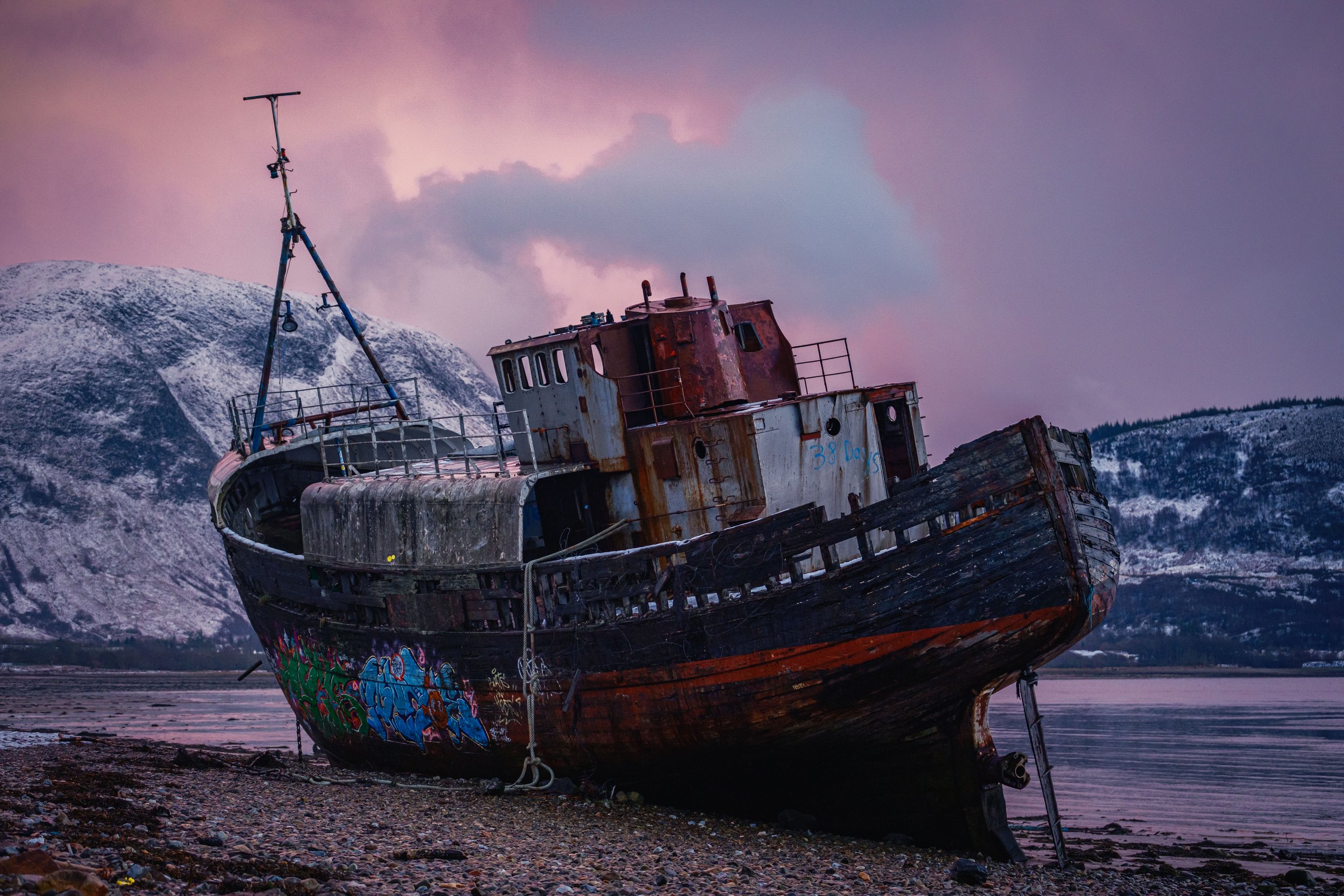 Day 4 — Between Islands and Mountains