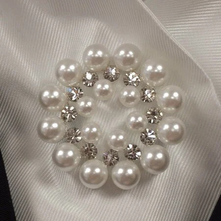 Broche perles/strass Equetech