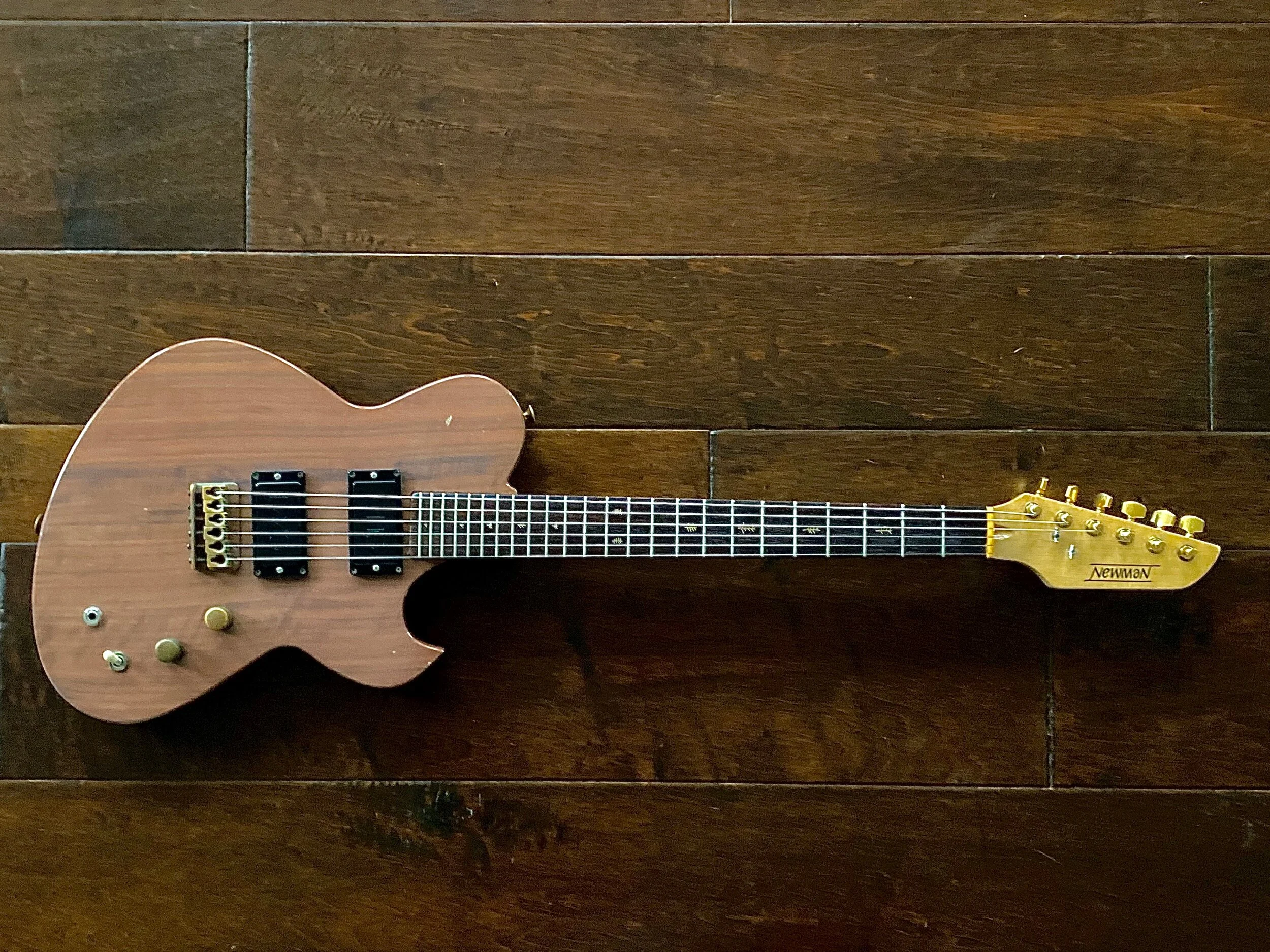 Walnut with Wheat Inlay by: Mark Goodson