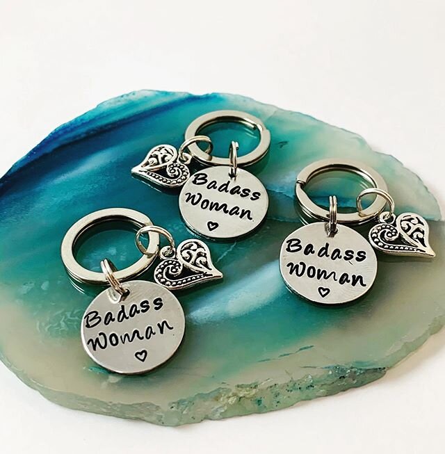 Badass Woman ❤️
&bull; I think we all need a little reminder sometimes that we&rsquo;re awesome! In these changing times, comes lots of hard days of being a mom, for me anyways! 
When this beautiful soul contacted me to make her a bunch of these to g