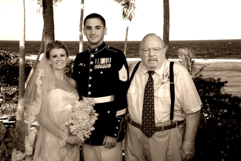 Destination Wedding_2338-R-Destination Weddingx685.jpg