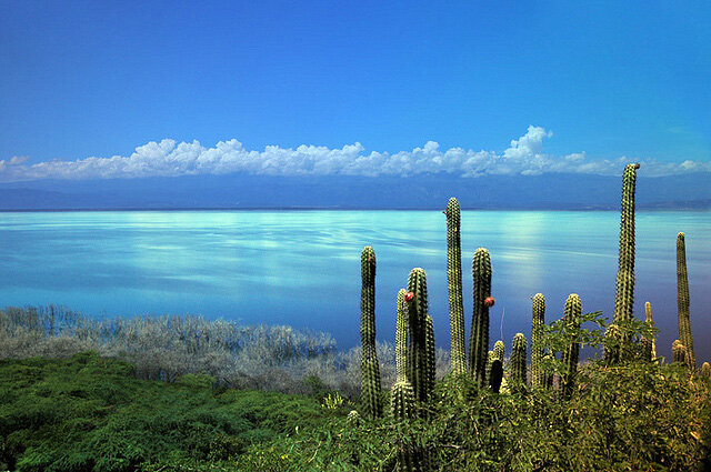 lake-enriquillo.jpg