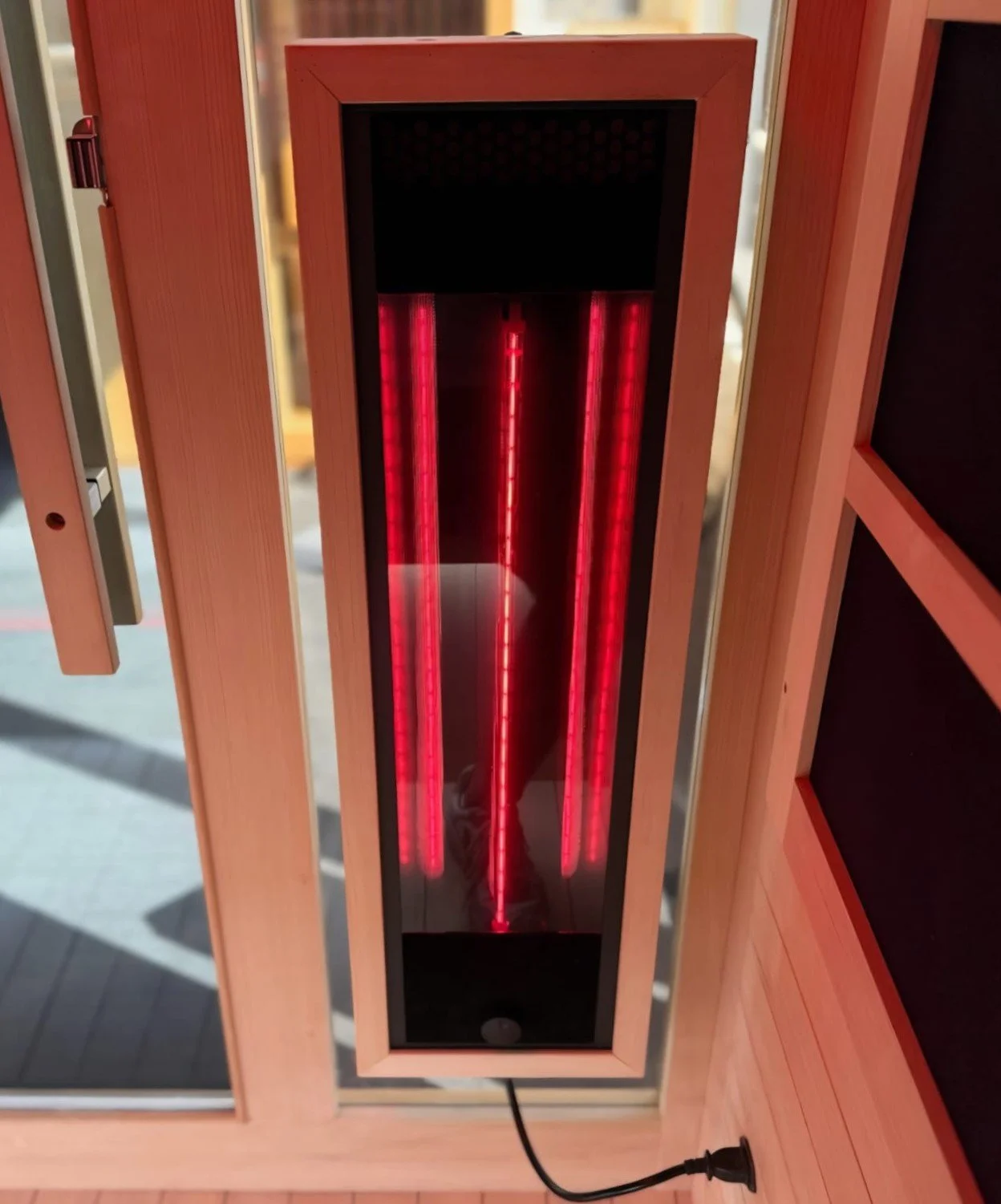 solace-saunas-full-spectrum-Glass-Mounted-heater.jpg