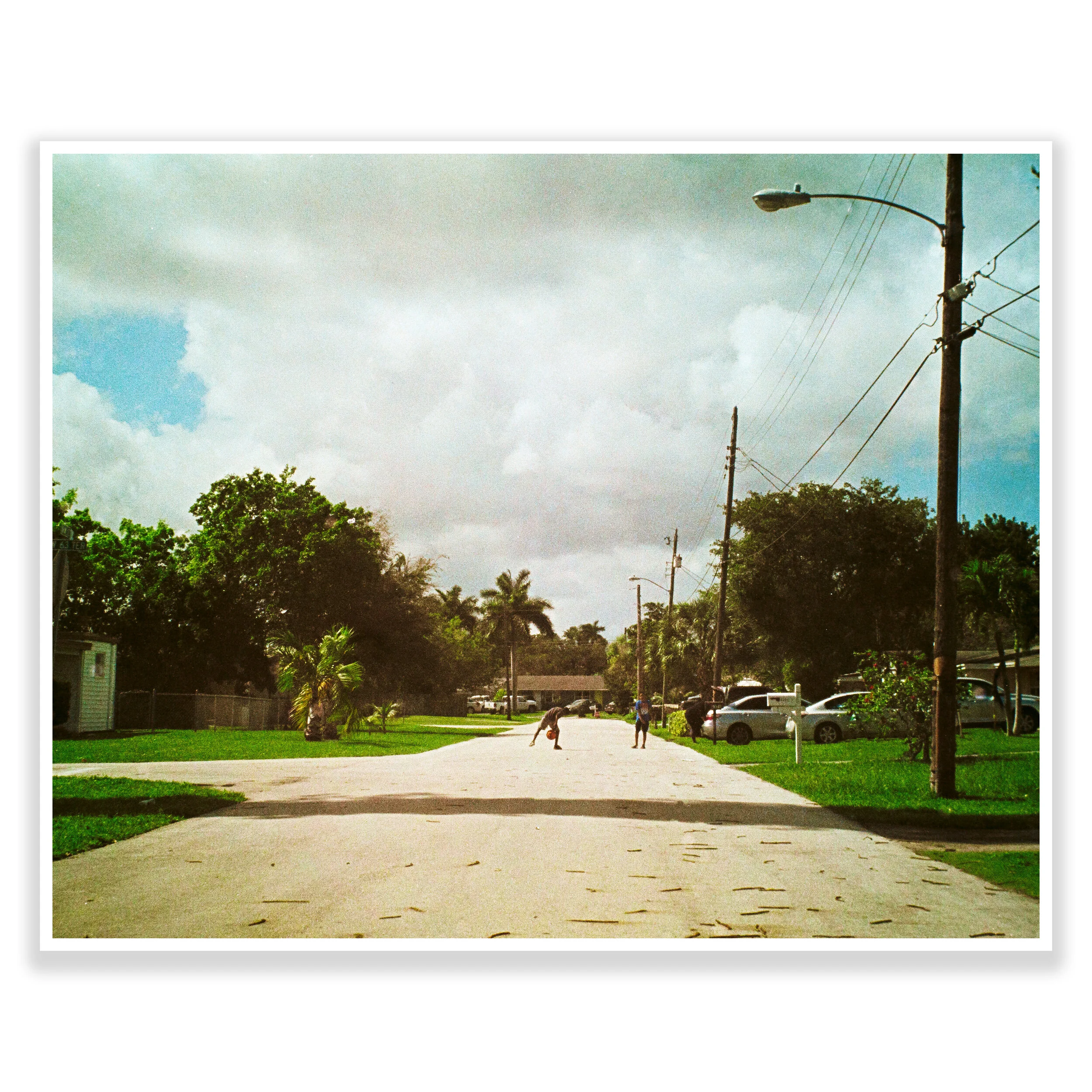 square kids playing.jpg