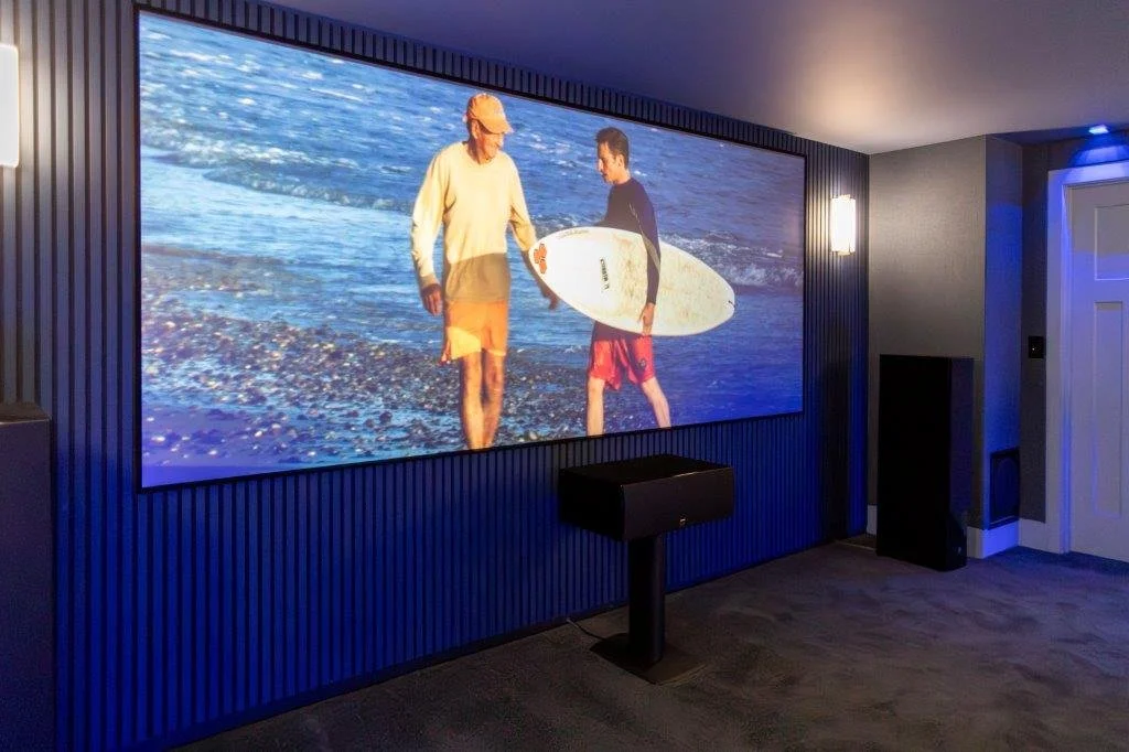 Screen In Action Perspective 2.jpg