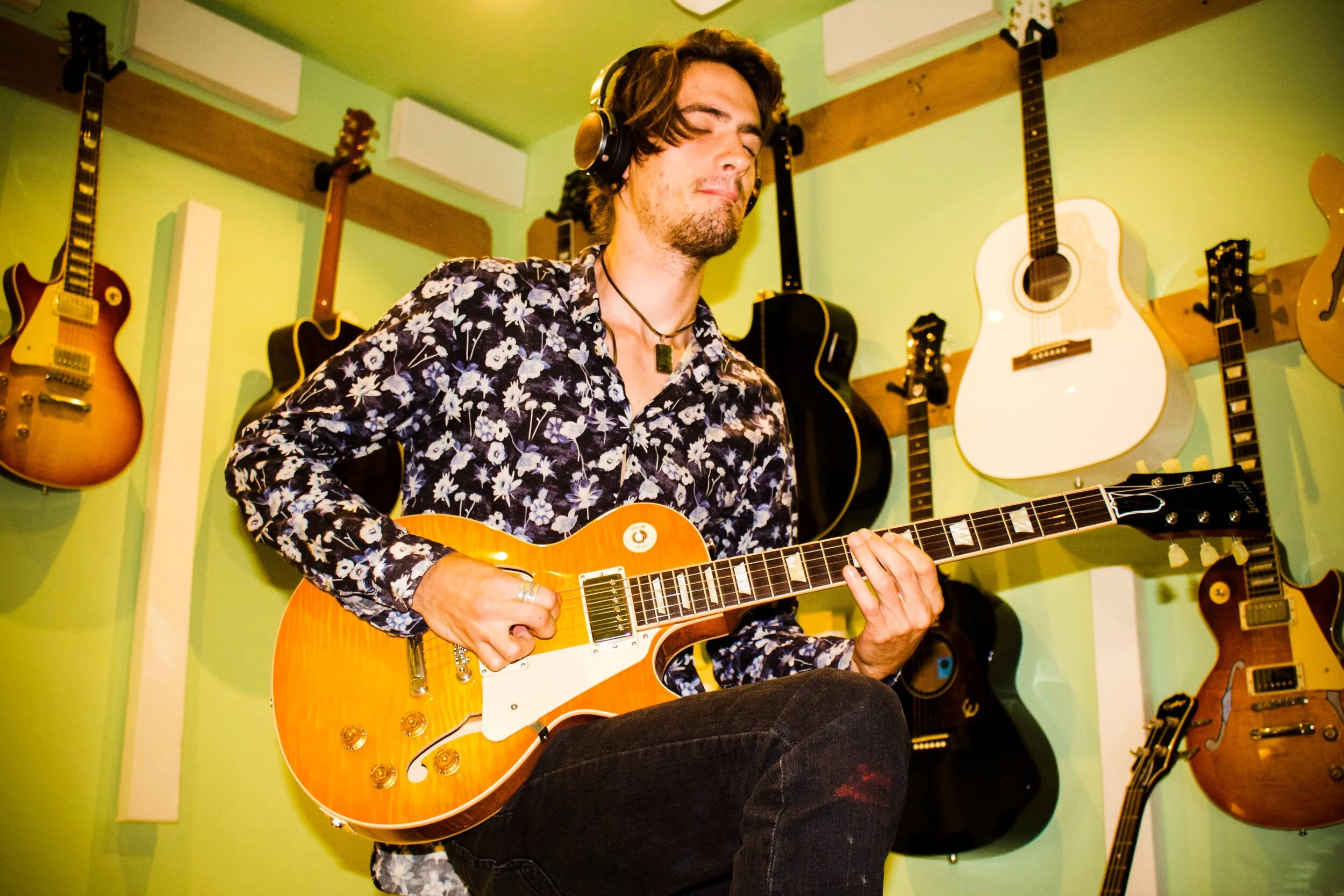 Gibson99.jpg