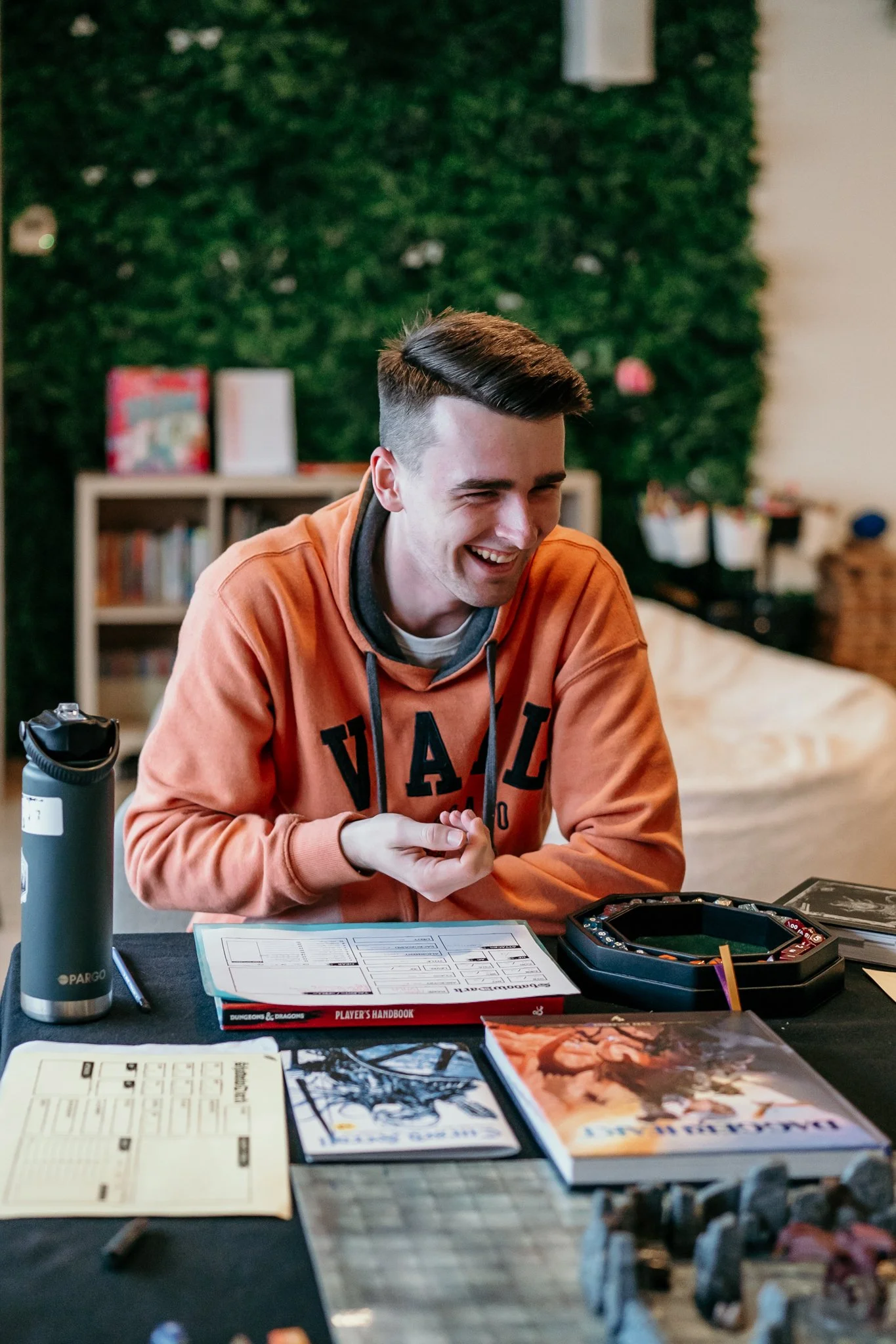 SOC005_D&D Shoot WEB-16.jpeg