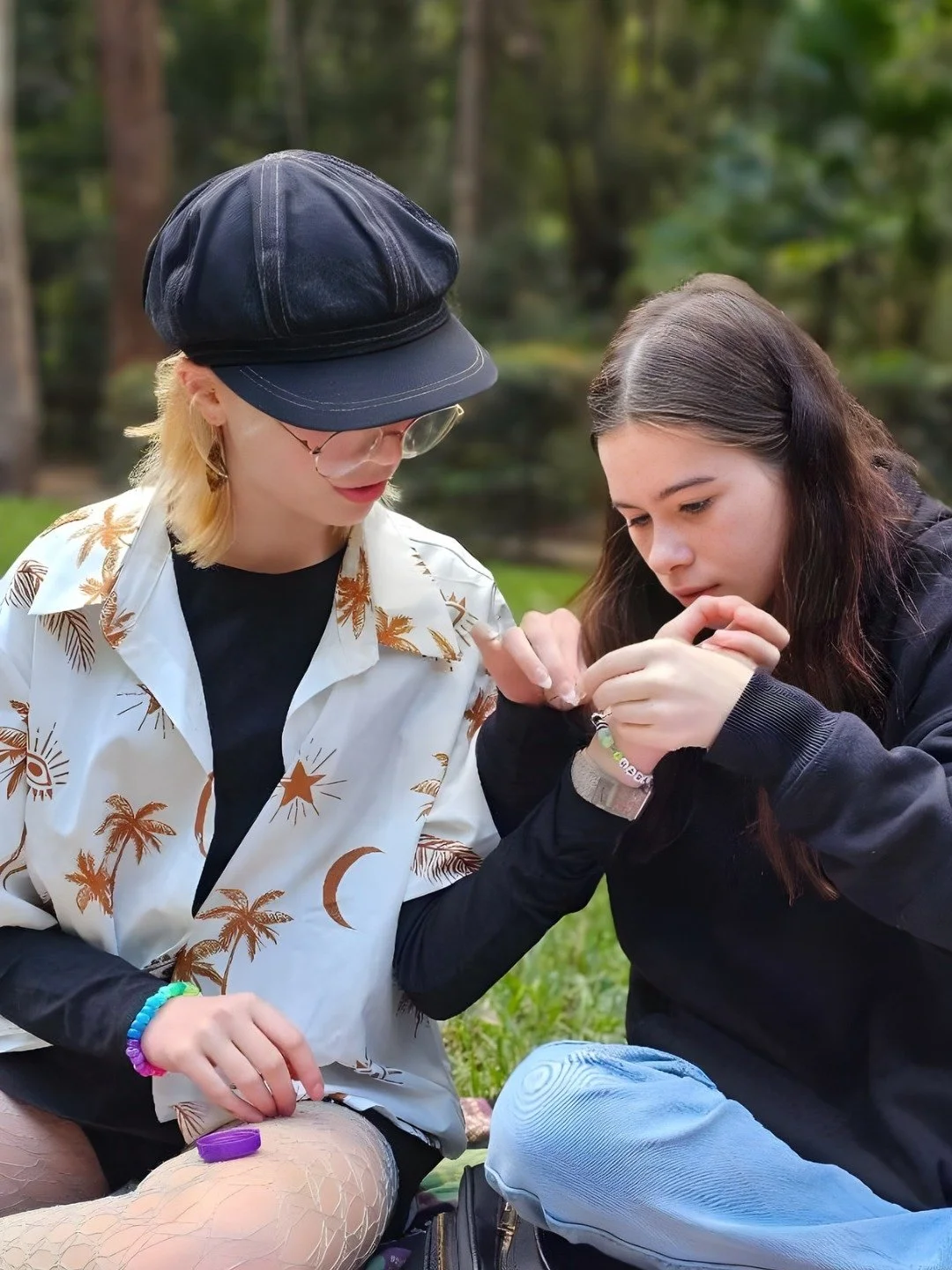Our Teen Girls Group is all about building genuine connections and community right here on the Sunshine Coast. From relaxed in-studio hangouts to exciting excursions out and about, we provide a supportive space for girls to step outside their comfort