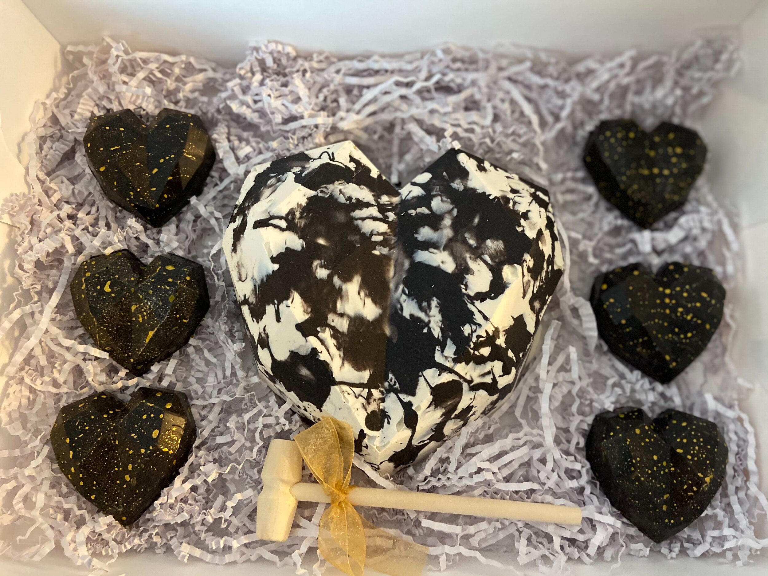 Gift Idea: Chocolate Dipped Heart-Shaped Marshmallows - Smashed
