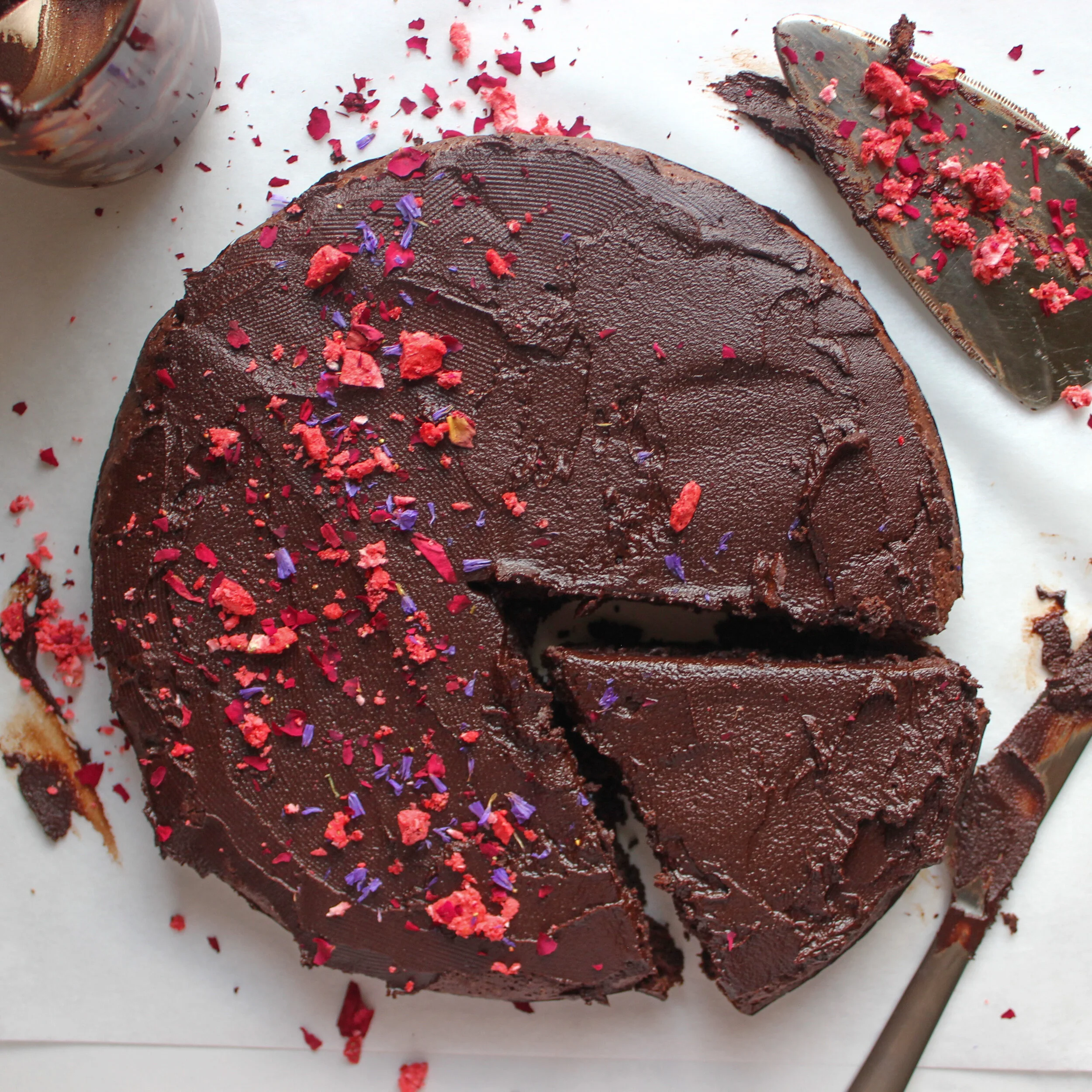 GlutenFree Chocolate Ganache Cake — salt n sprinkles