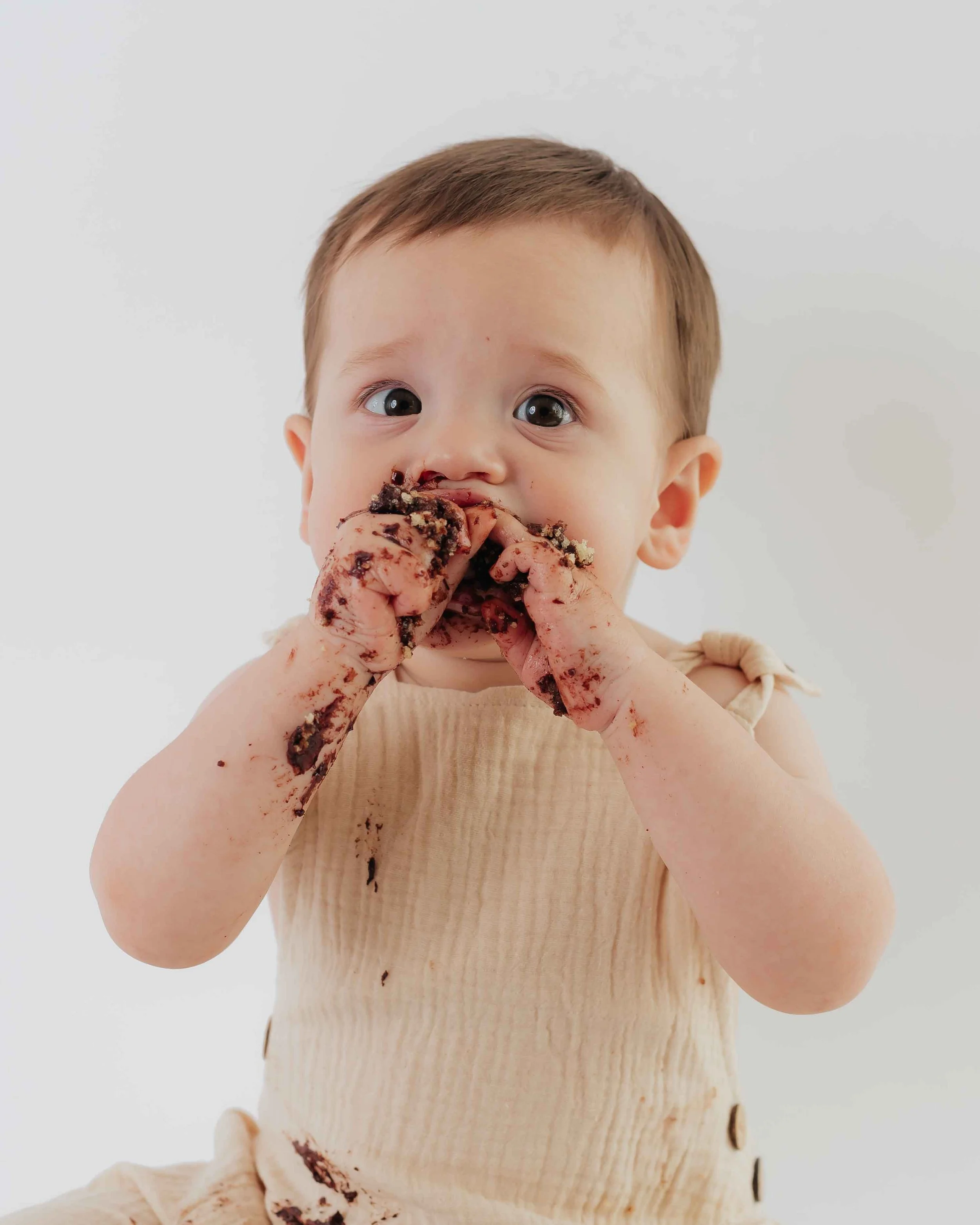 Porter Cake Smash Martinez first birthday photos-11.jpg