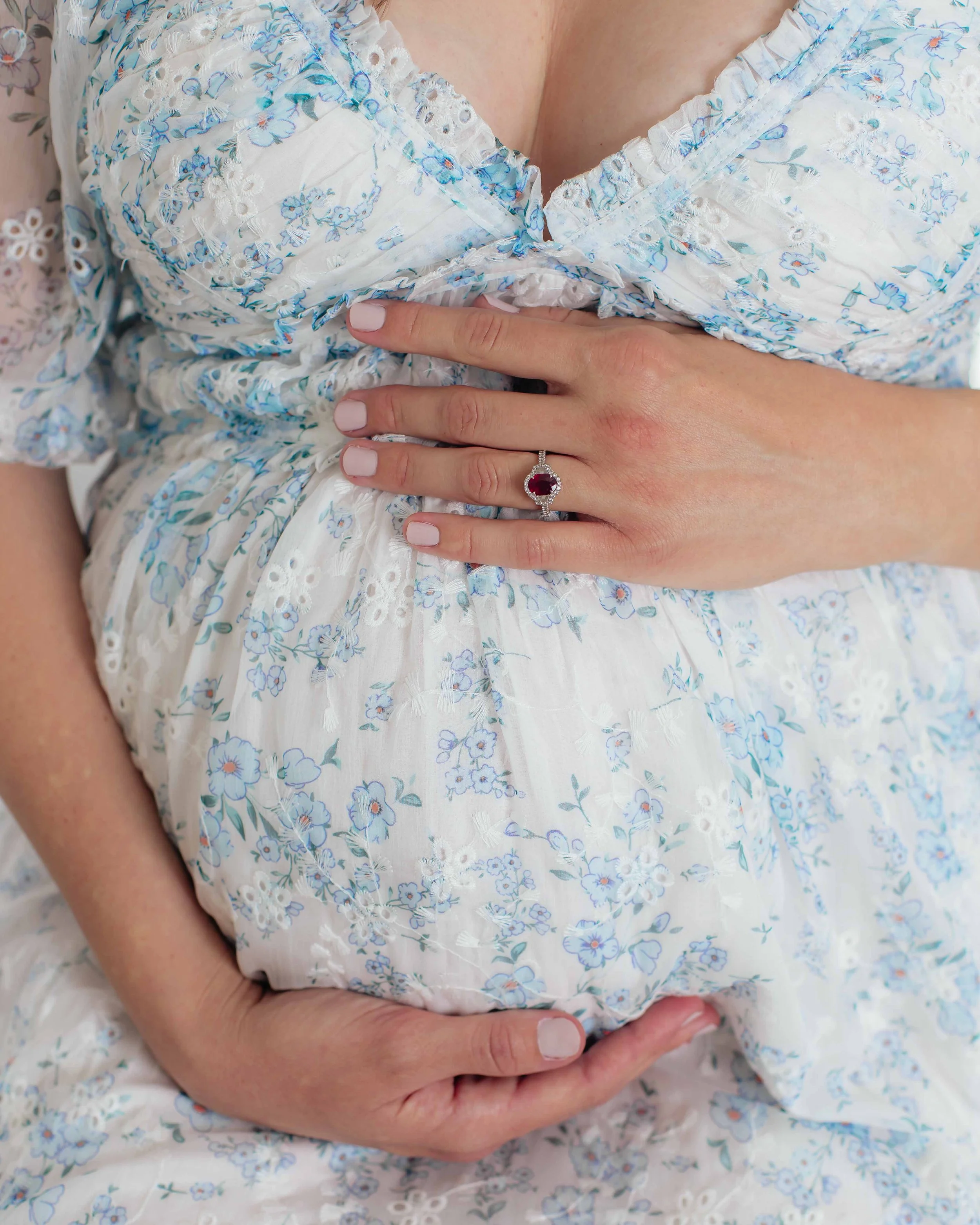 Athena Galgiani Photography Maternity Portrait-4.jpg