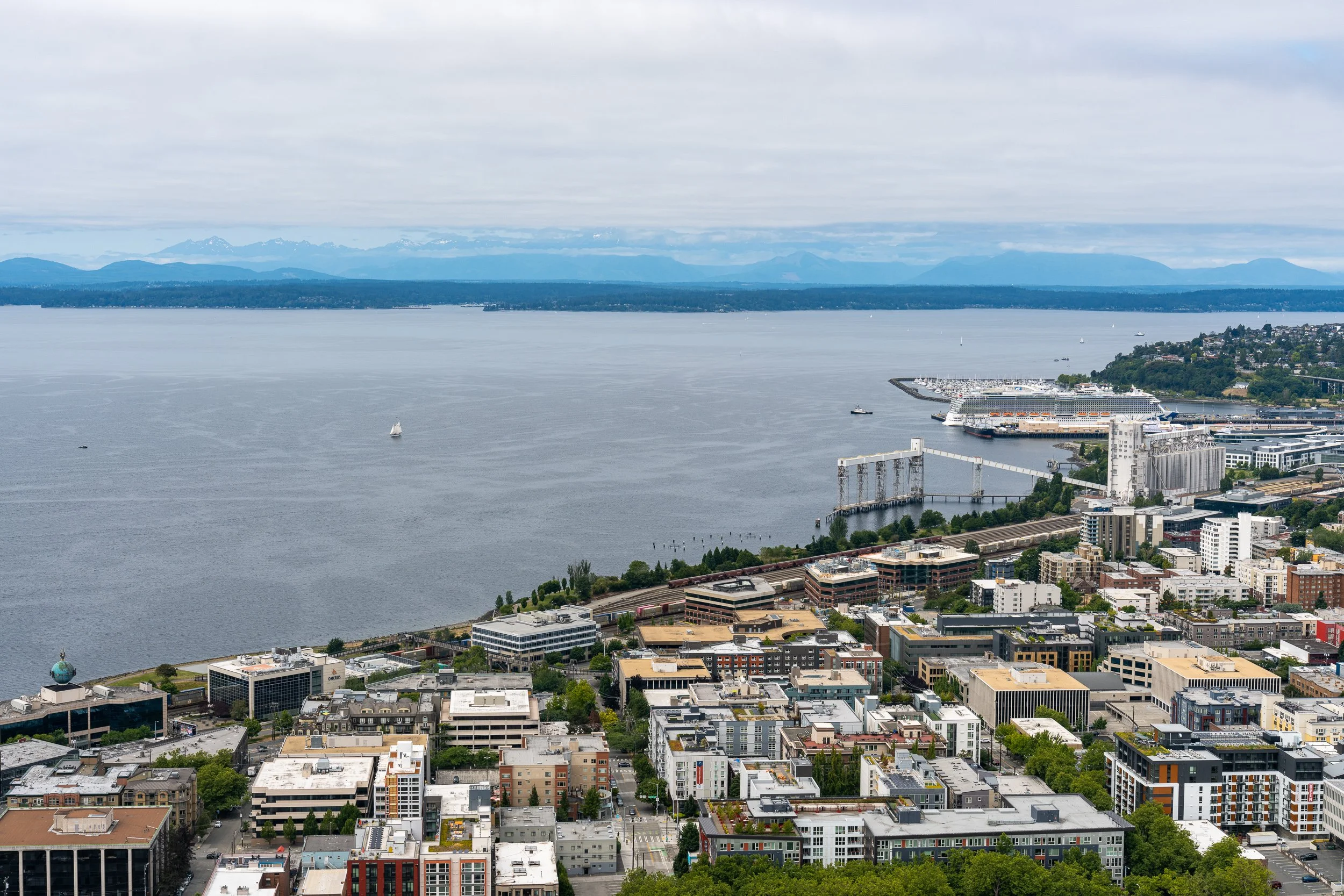 Space Needle and Chihuly Garden July 2023 (4 of 16).jpg