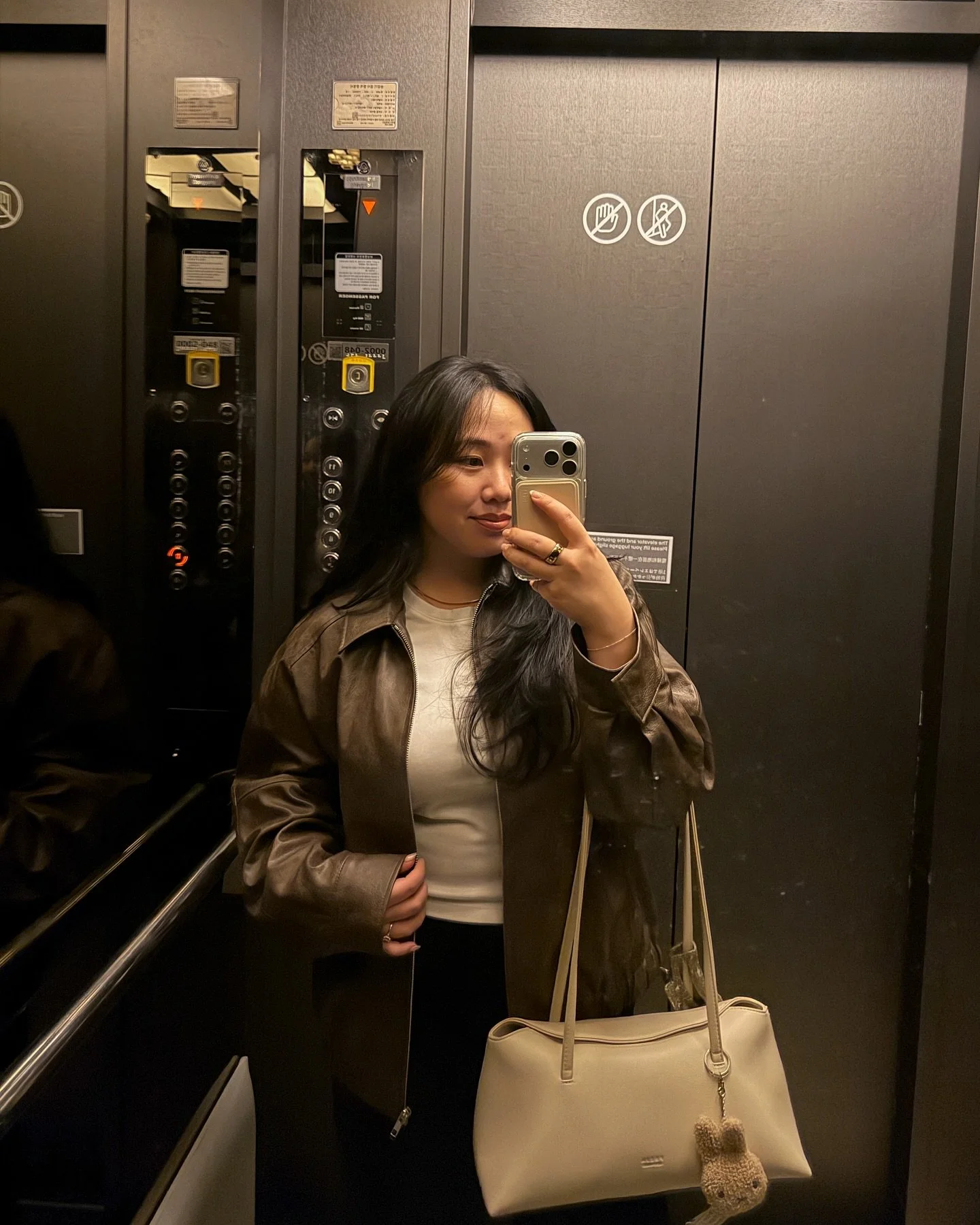 서울, 너무 보고 싶었어.🫰🏻

&bull;
&bull;
&bull;
#ngtravelseries #seoul #travelkorea #travelseoul #gwangjangmarket #ecojardin