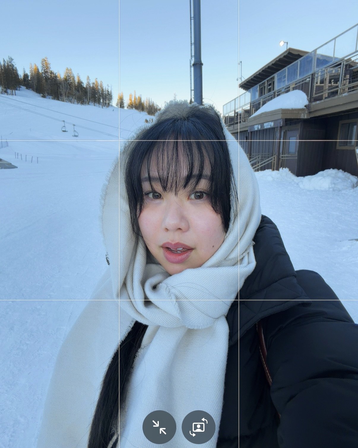 hot cocoa is always a good idea 🙂&zwj;↕️

&bull;
&bull;
&bull;
#ngtravelseries #mammoth #mammothmountain #superpuff