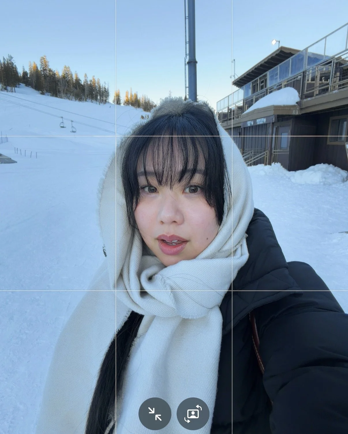 hot cocoa is always a good idea 🙂&zwj;↕️

&bull;
&bull;
&bull;
#ngtravelseries #mammoth #mammothmountain #superpuff