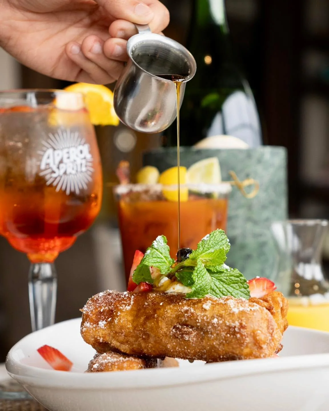 Mark your calendars! 🗓️ Brunch is served daily, giving you even more chances to indulge in your favorite can&rsquo;t-stop-thinking-about dishes! Join us Monday&ndash;Saturday from 11am&ndash;2pm and Sunday from 10am&ndash;2pm.

#brunch #dfwbrunch #e