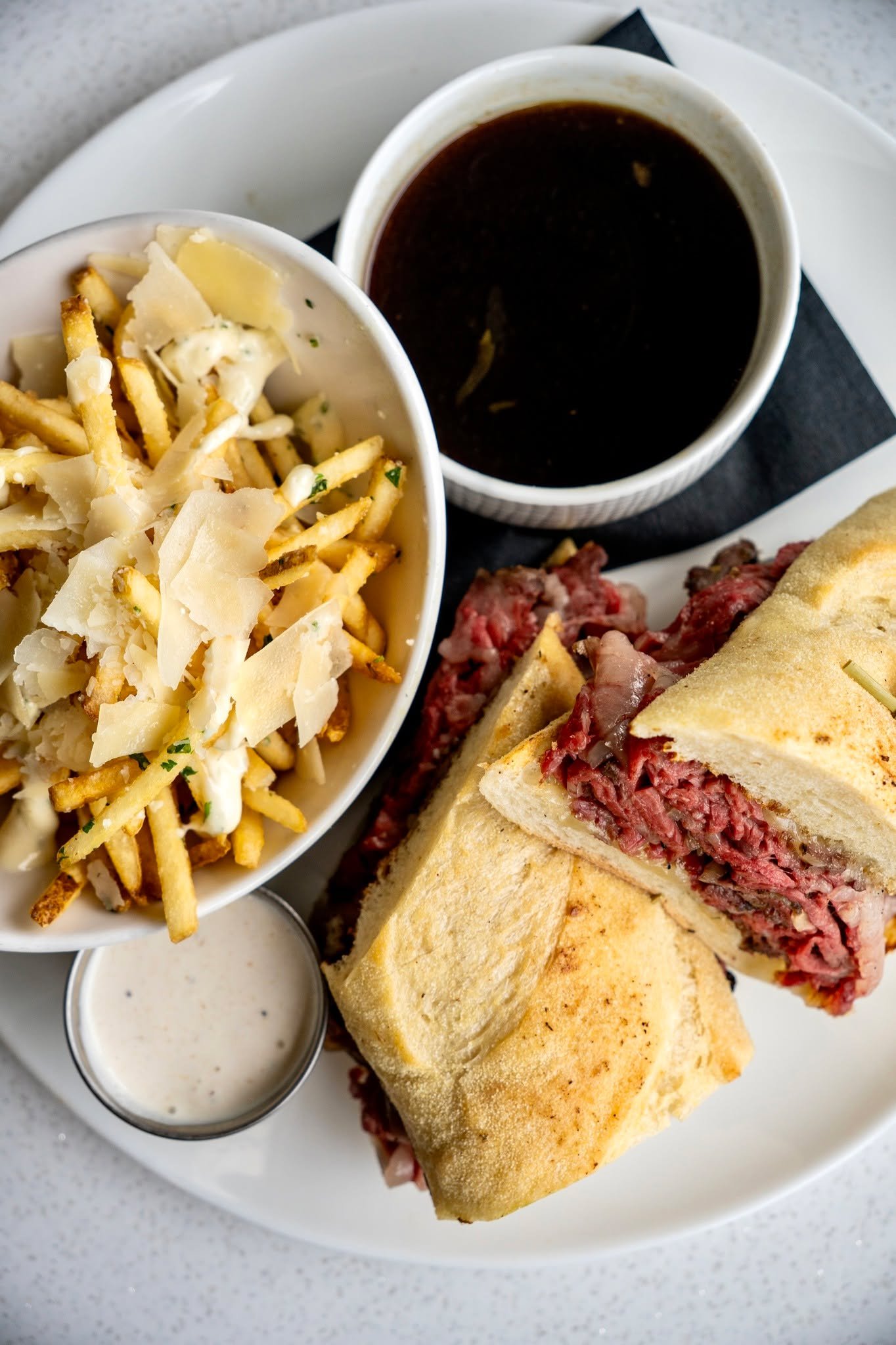 Prime rib all day? Say less! Grab BOGO Prime Rib French Dips from 11&ndash;3, plus enjoy buy one, get one FREE 12oz herb prime rib#dfwrestaurants 

Find us in Grandscape in The Colony!

📍5774 Grandscape Blvd Ste 205, The Colony, TX 75056

#primerib 
