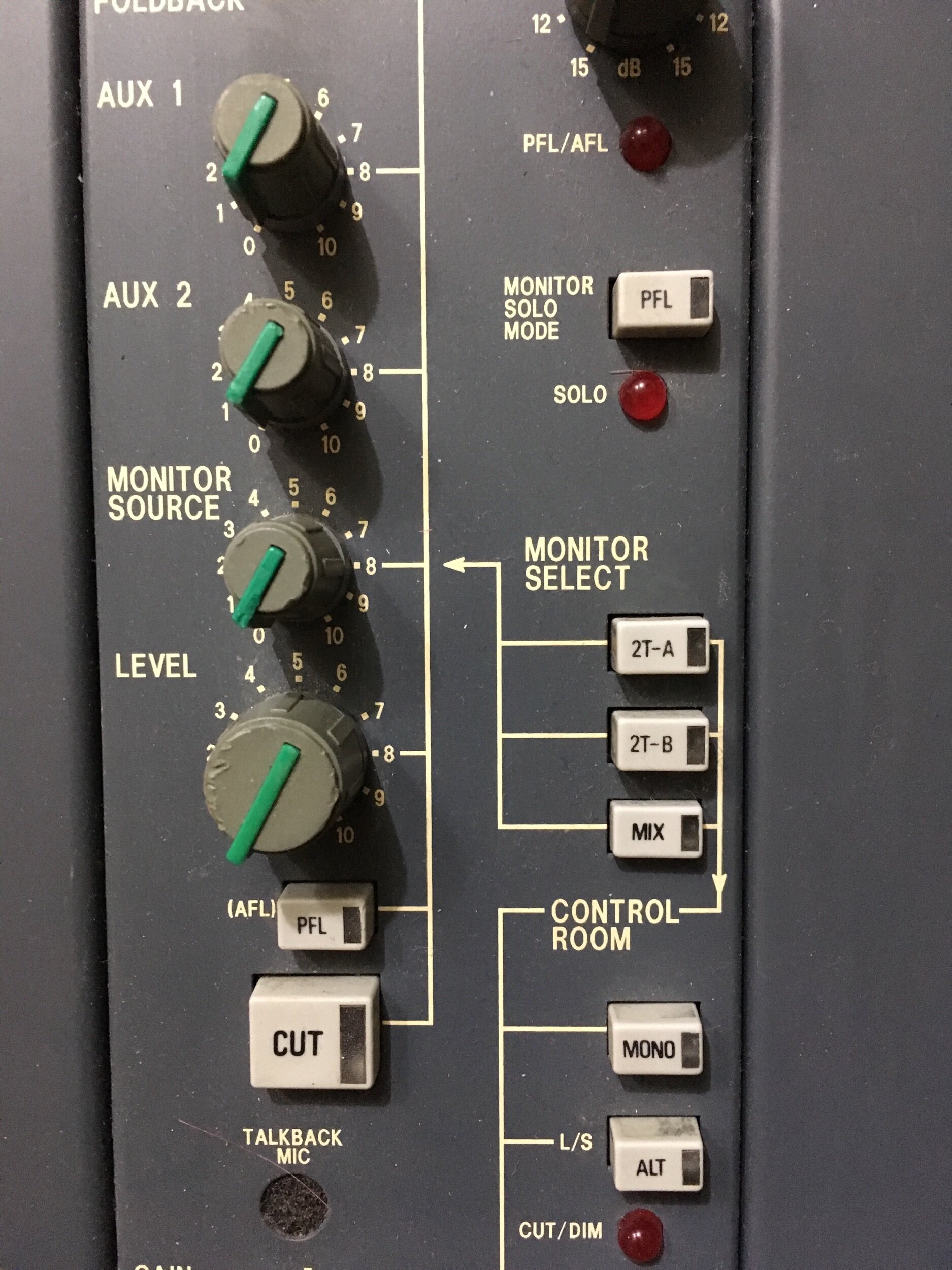 Monitor Controls
