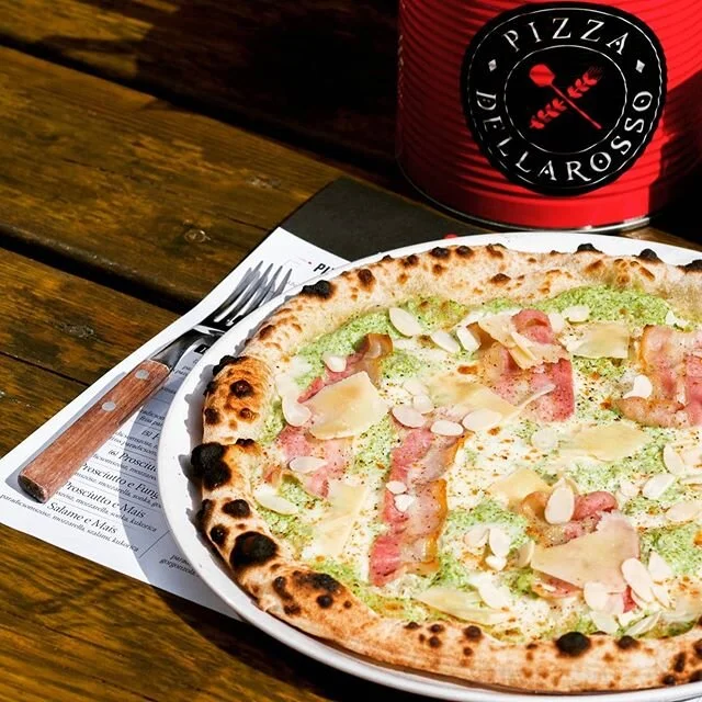 ✴️ AKTU&Aacute;LIS AJ&Aacute;NLAT ✴️
{ 05.28.- 06.11 }
Brokkolis-tejsz&iacute;nes alap
mozzarella | bacon | pecorino
mandula | szerecsendi&oacute;
{ 2190,- } 
#pizzadellarosso #pizzafehervar
#aktualisajanlat #dellavita