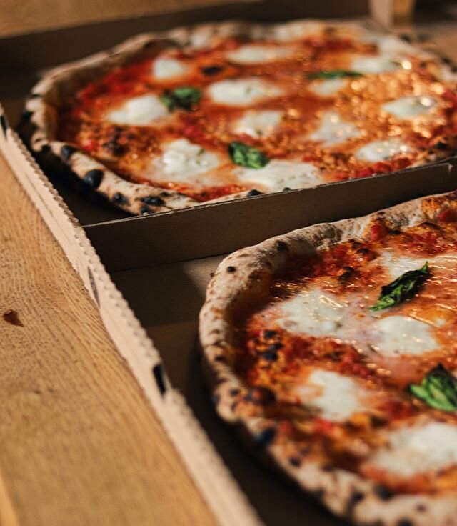 Nyerő páros 🍕#pizzadellarossobudapest