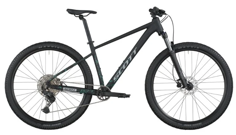 scott-contrail-20-black-2026.jpeg